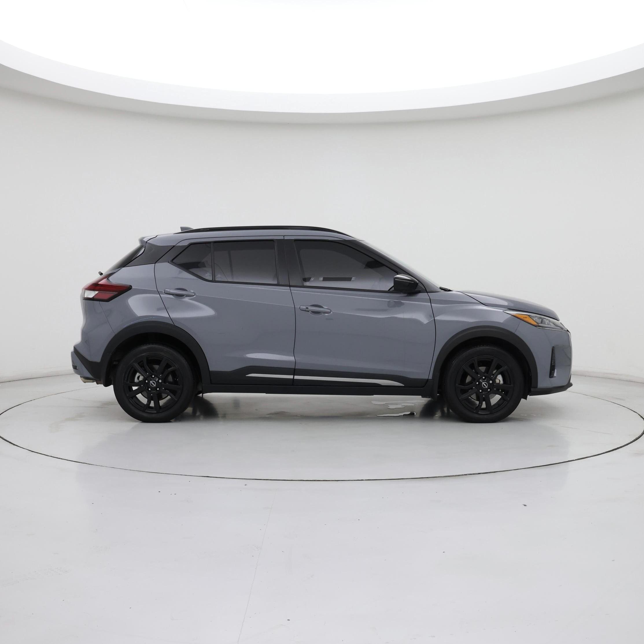 Thumbnail: 2023 Nissan Kicks - 7