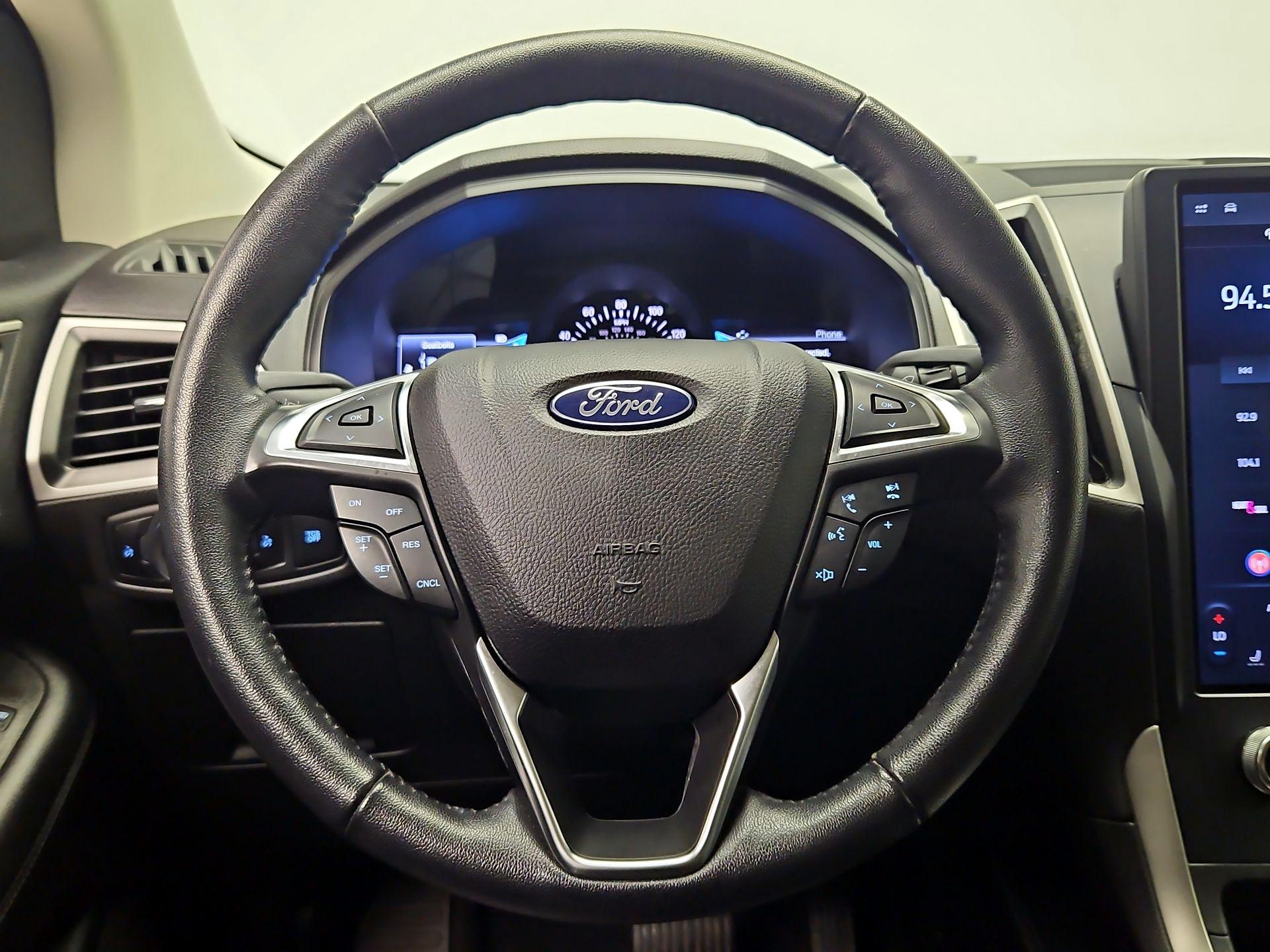 Thumbnail: 2023 Ford Edge - 10