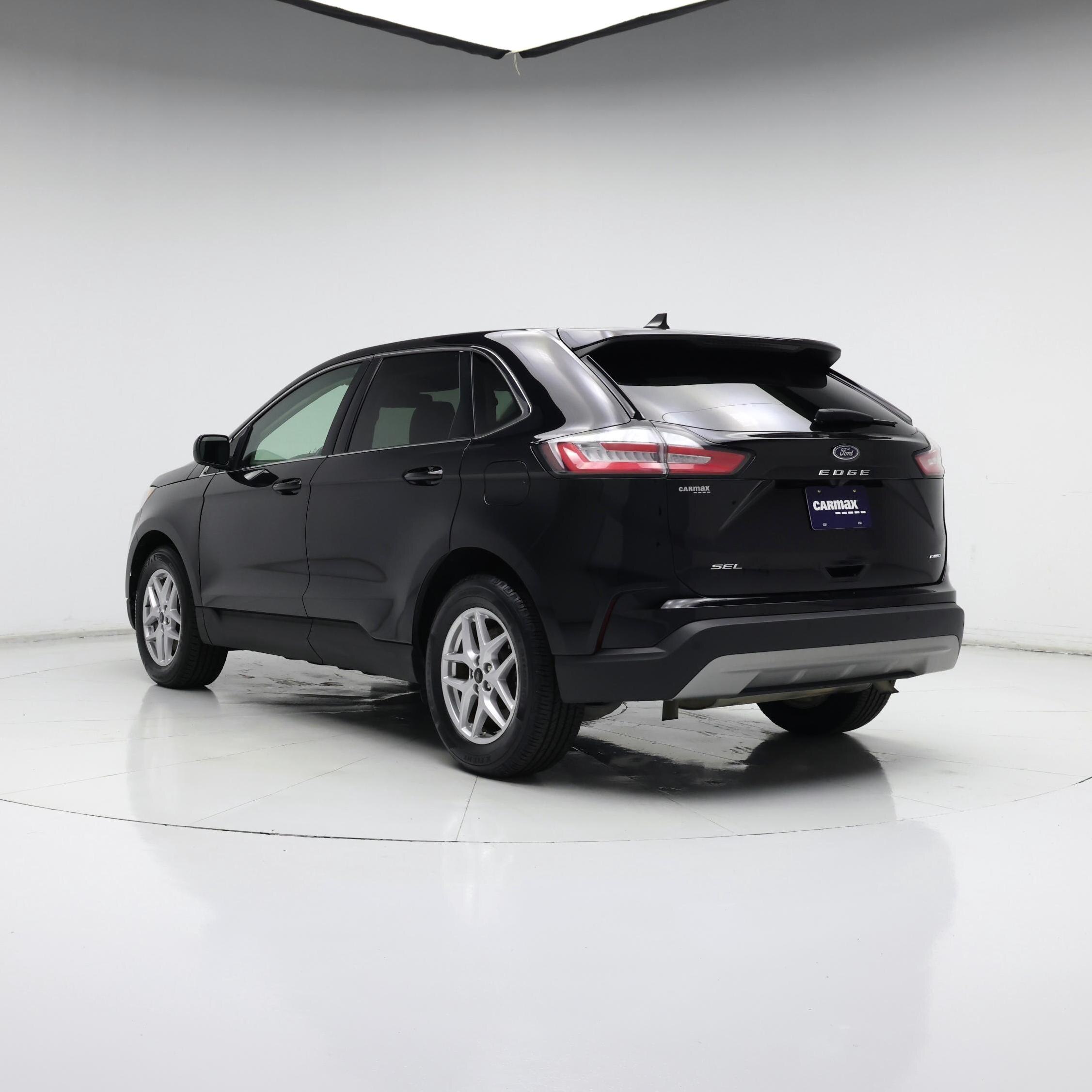 Thumbnail: 2023 Ford Edge - 2
