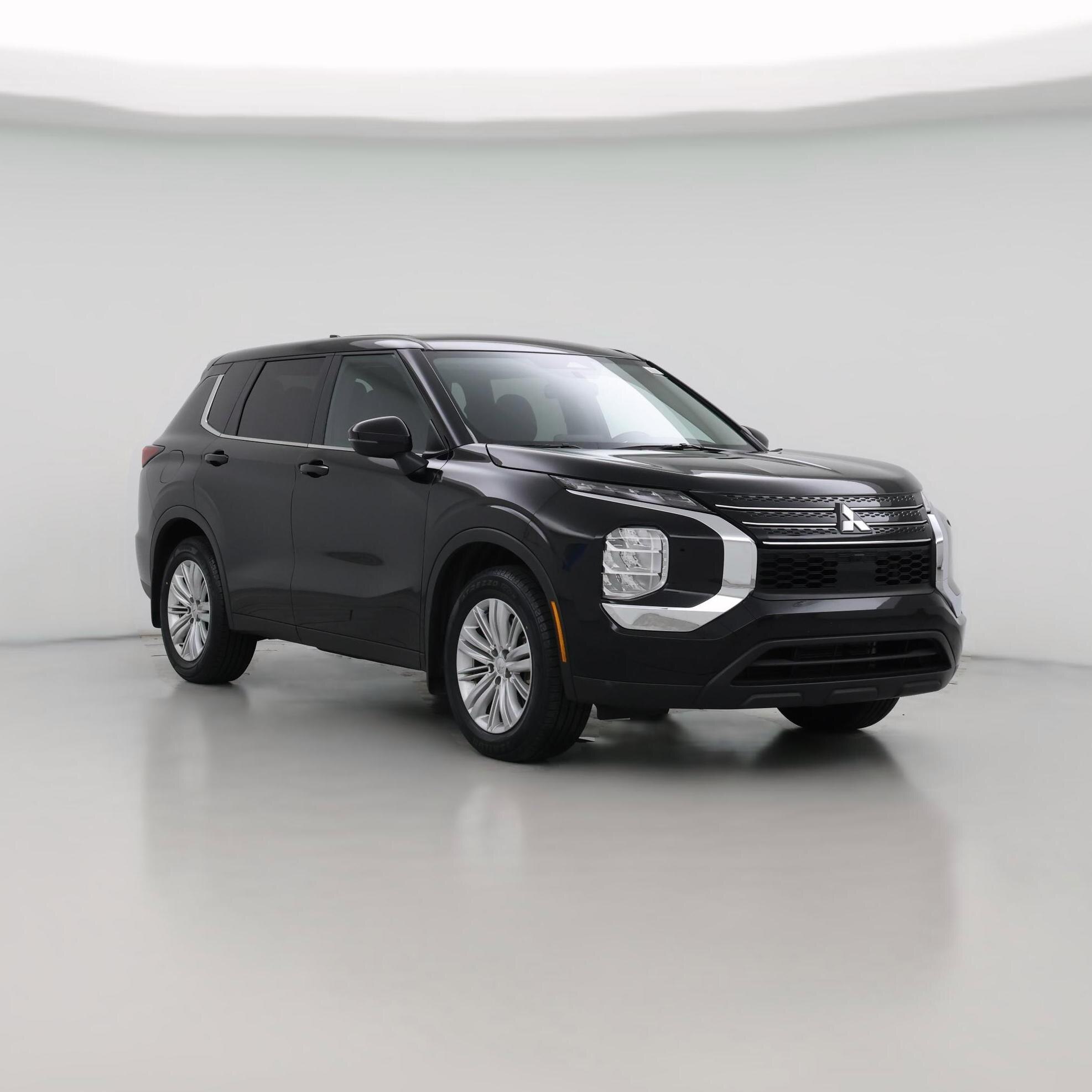 Thumbnail: 2024 Mitsubishi Outlander - 1