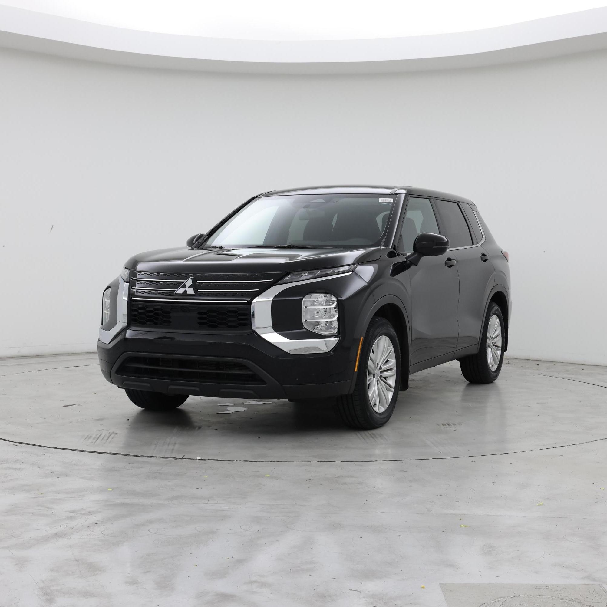 Thumbnail: 2024 Mitsubishi Outlander - 4