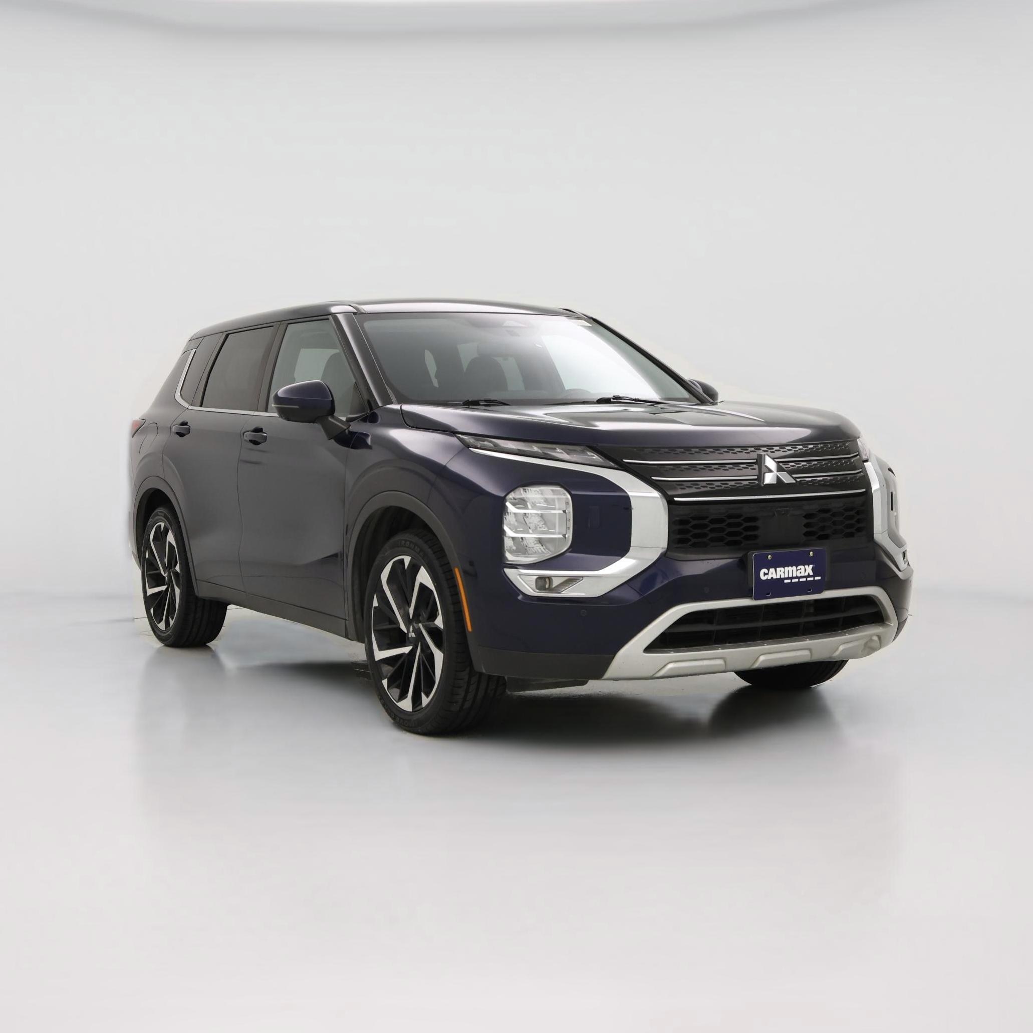Thumbnail: 2022 Mitsubishi Outlander - 1