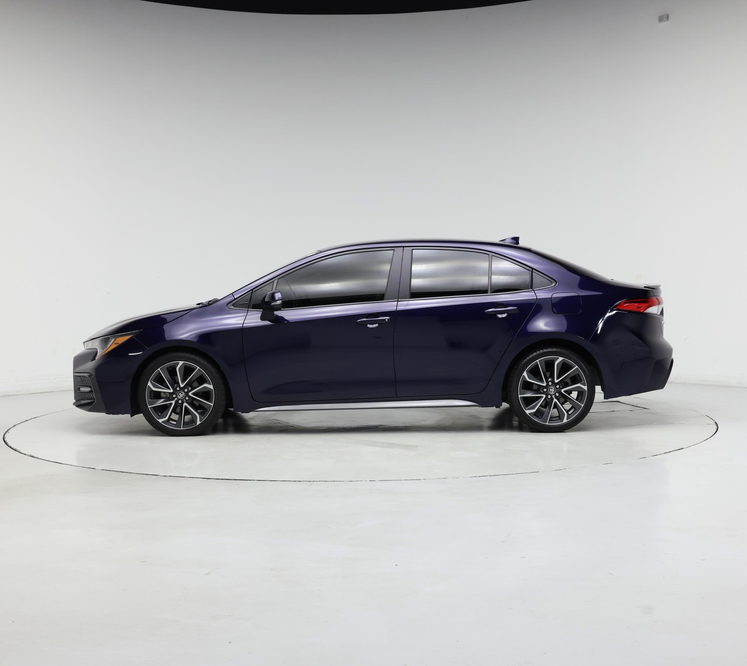 Thumbnail: 2021 Toyota Corolla - 3