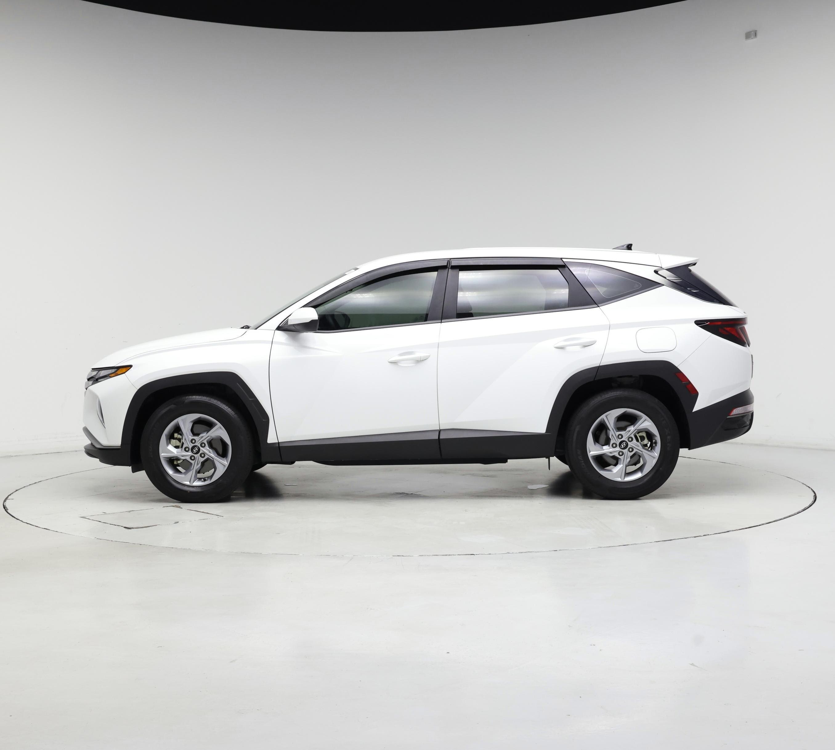 Thumbnail: 2023 Hyundai Tucson - 3