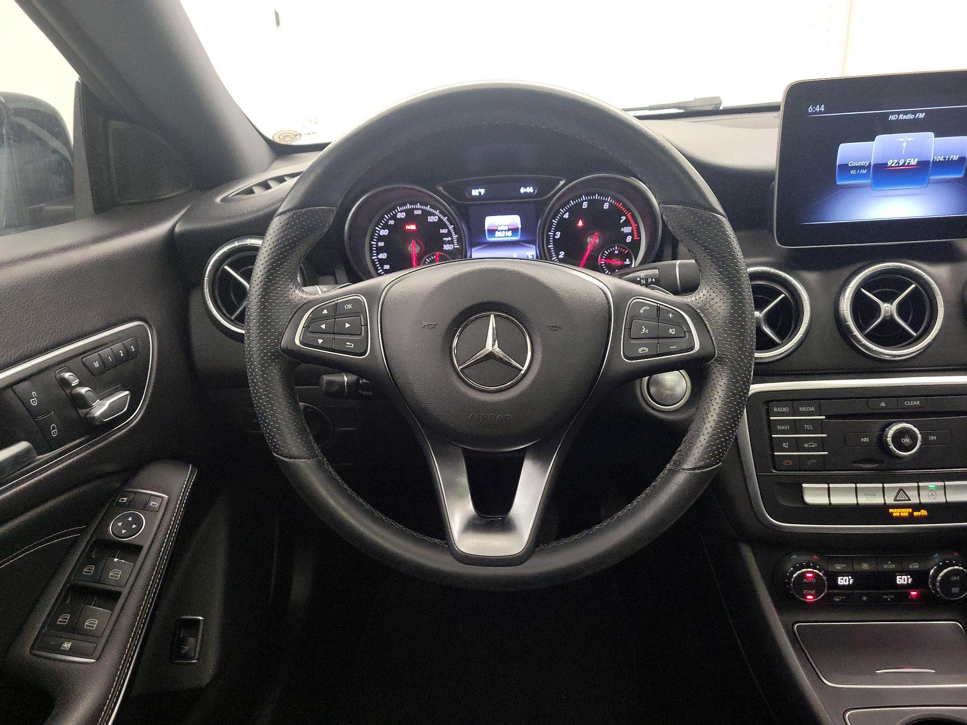 Thumbnail: 2019 Mercedes-Benz CLA - 10