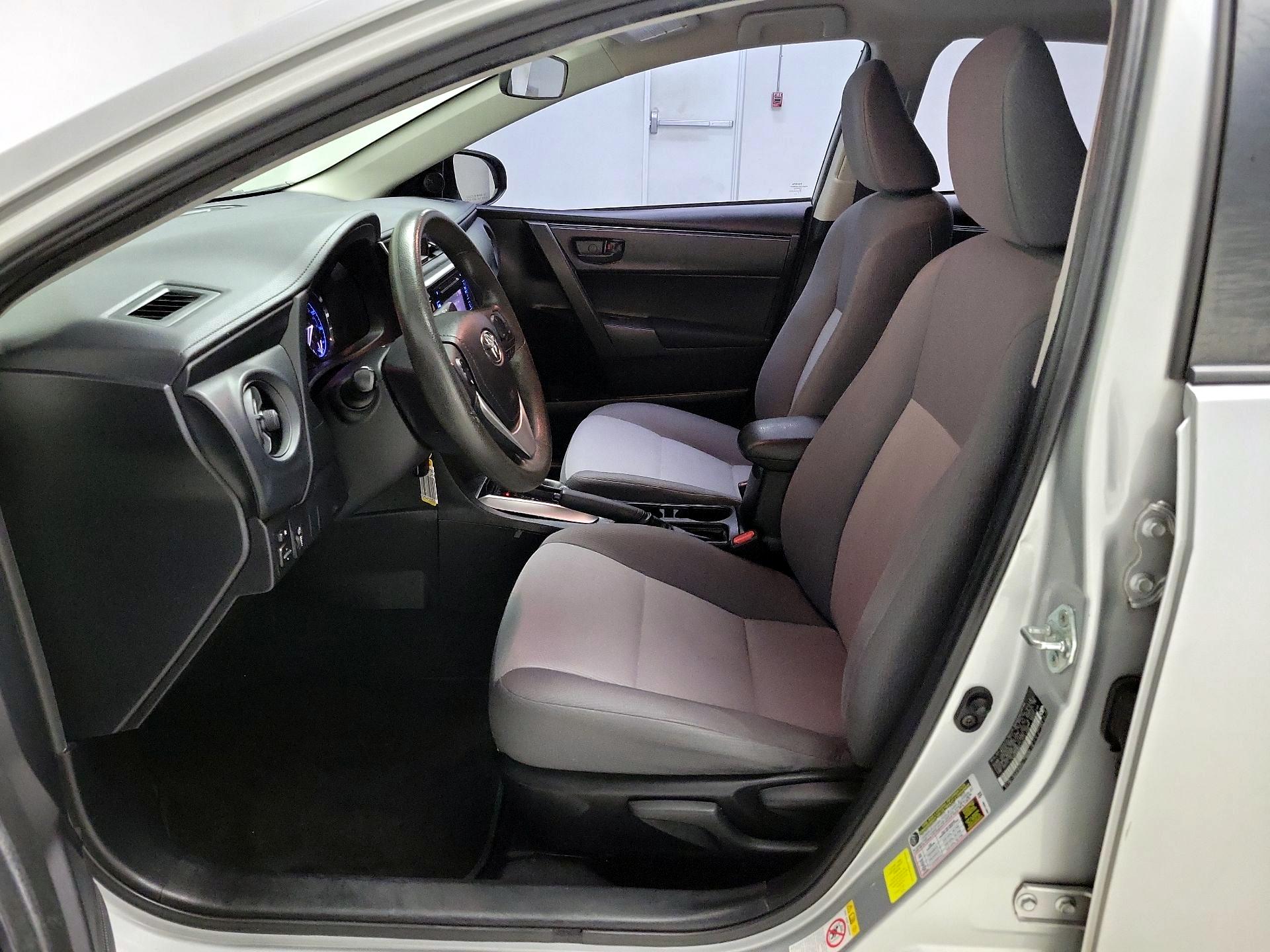 Thumbnail: 2018 Toyota Corolla - 11