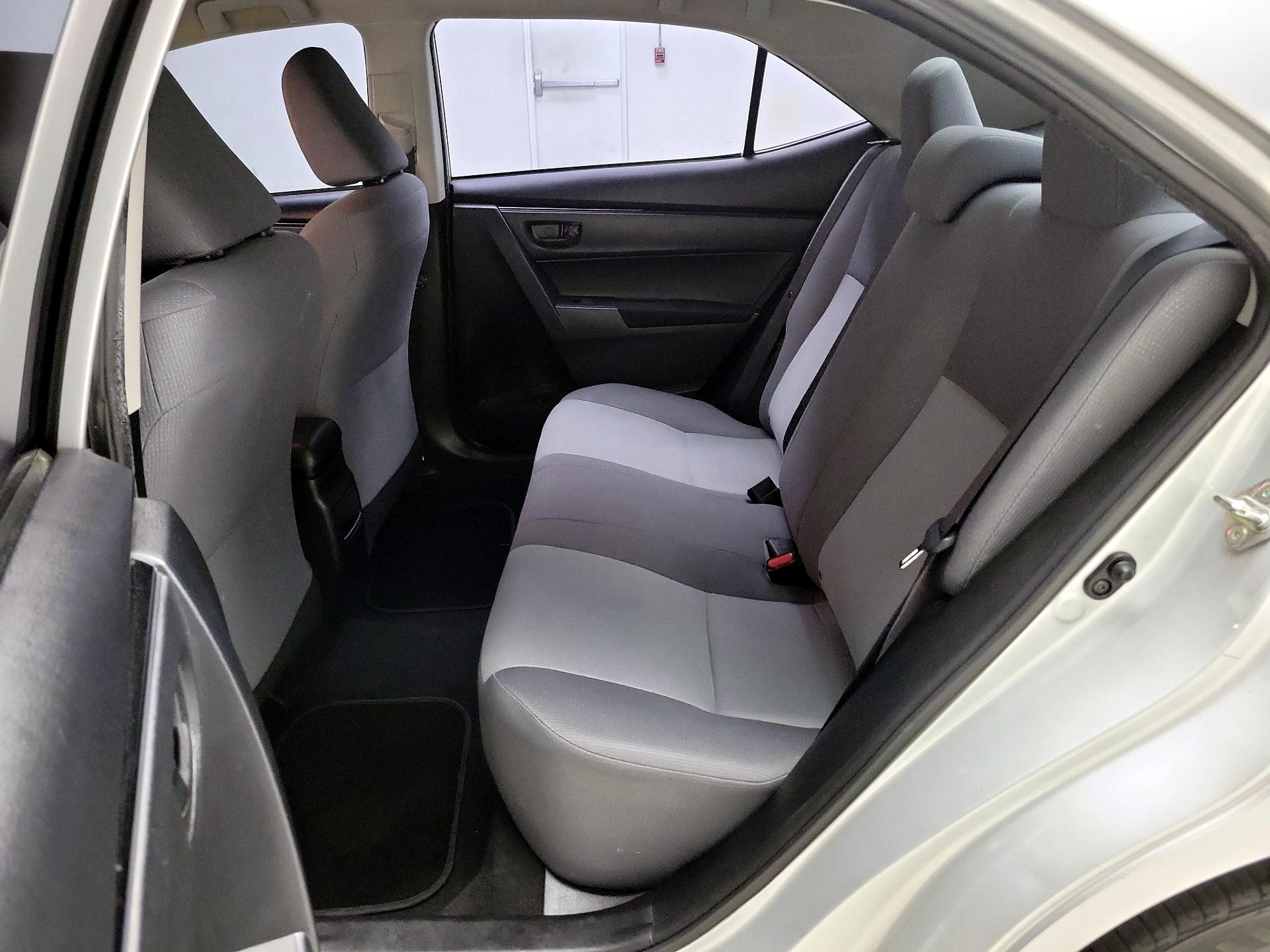Thumbnail: 2018 Toyota Corolla - 19