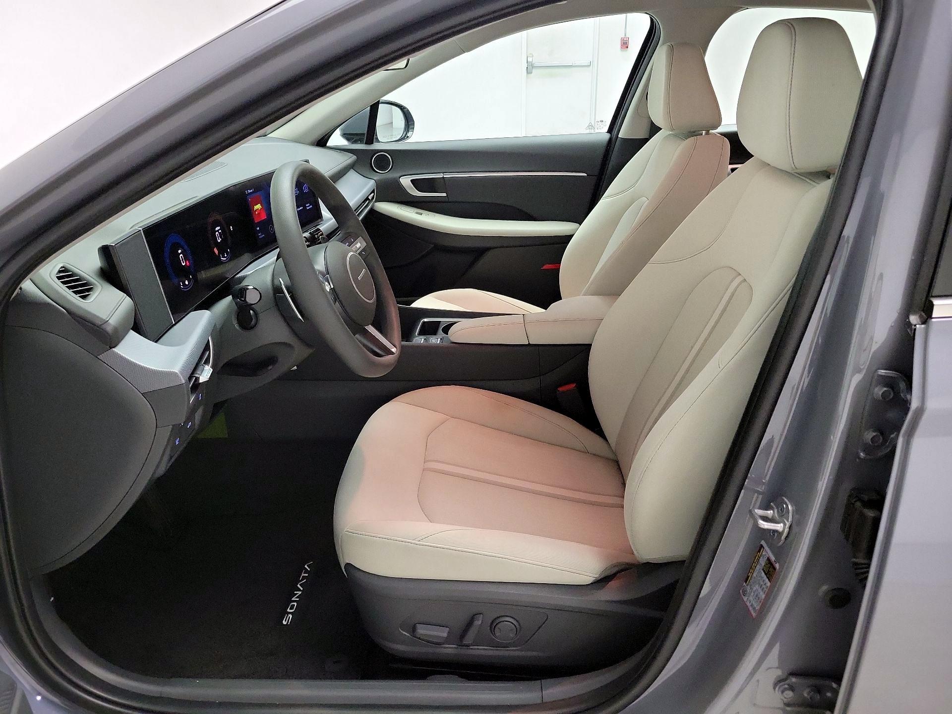 Thumbnail: 2024 Hyundai Sonata - 11