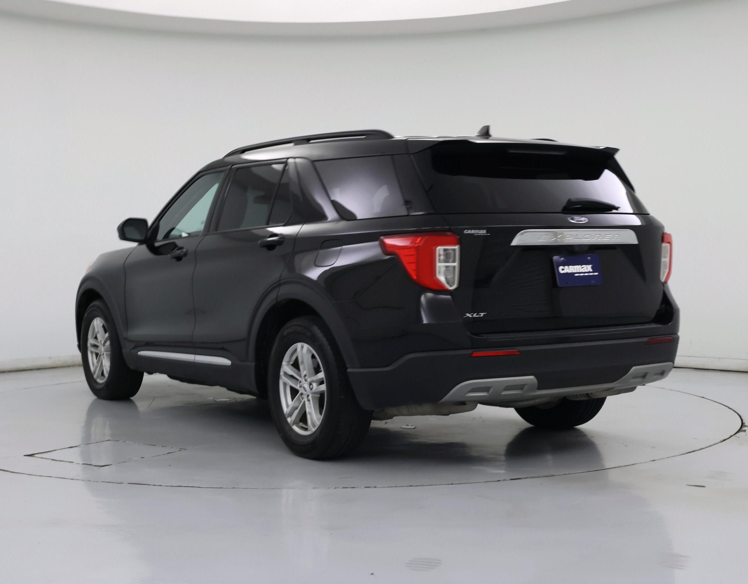 Thumbnail: 2023 Ford Explorer - 2
