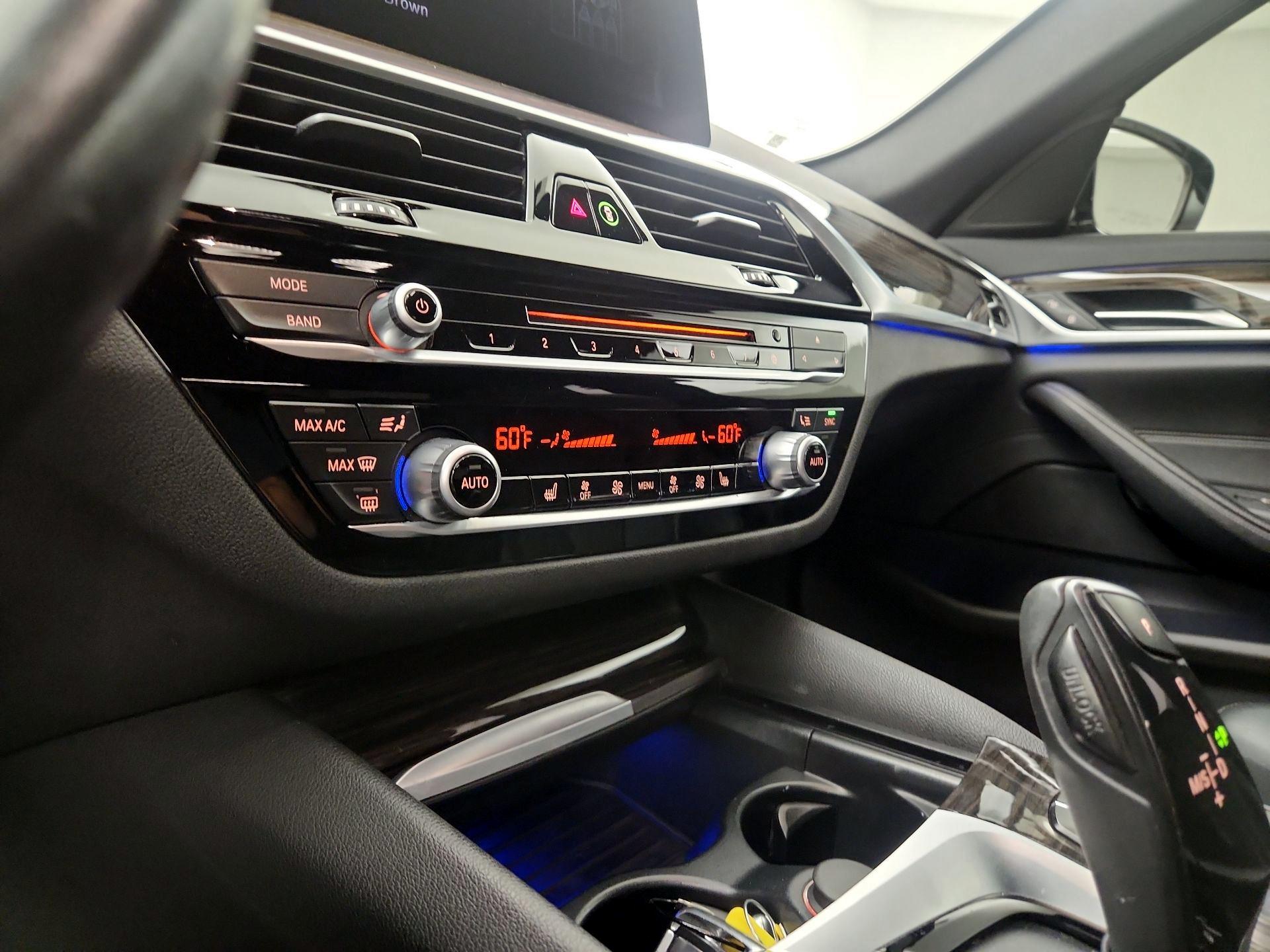 Thumbnail: 2019 BMW 5 Series - 14