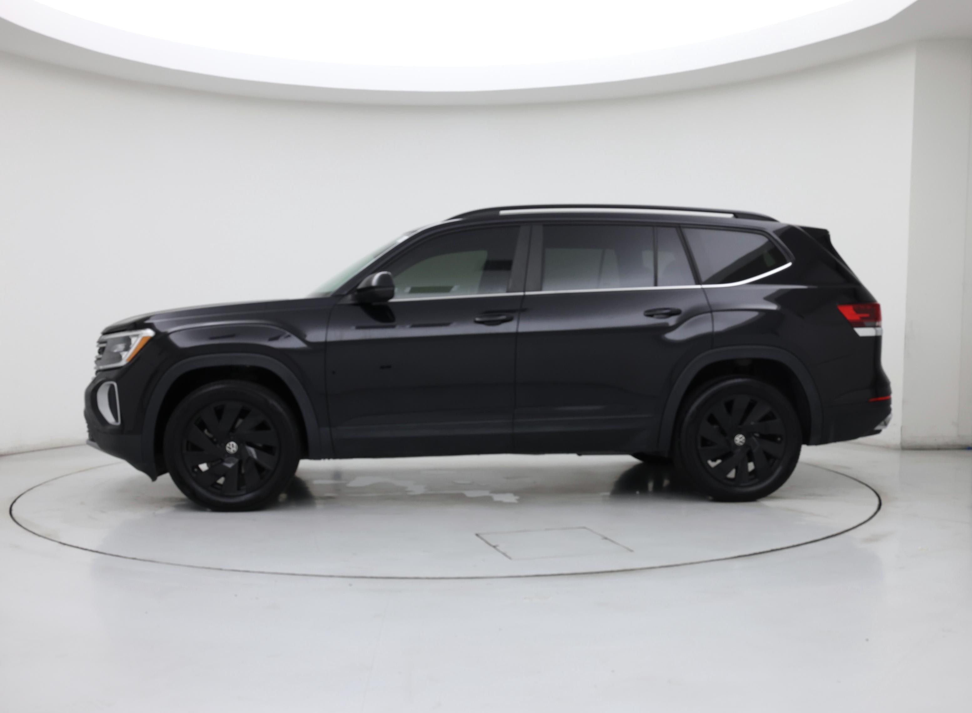Thumbnail: 2024 Volkswagen Atlas - 3