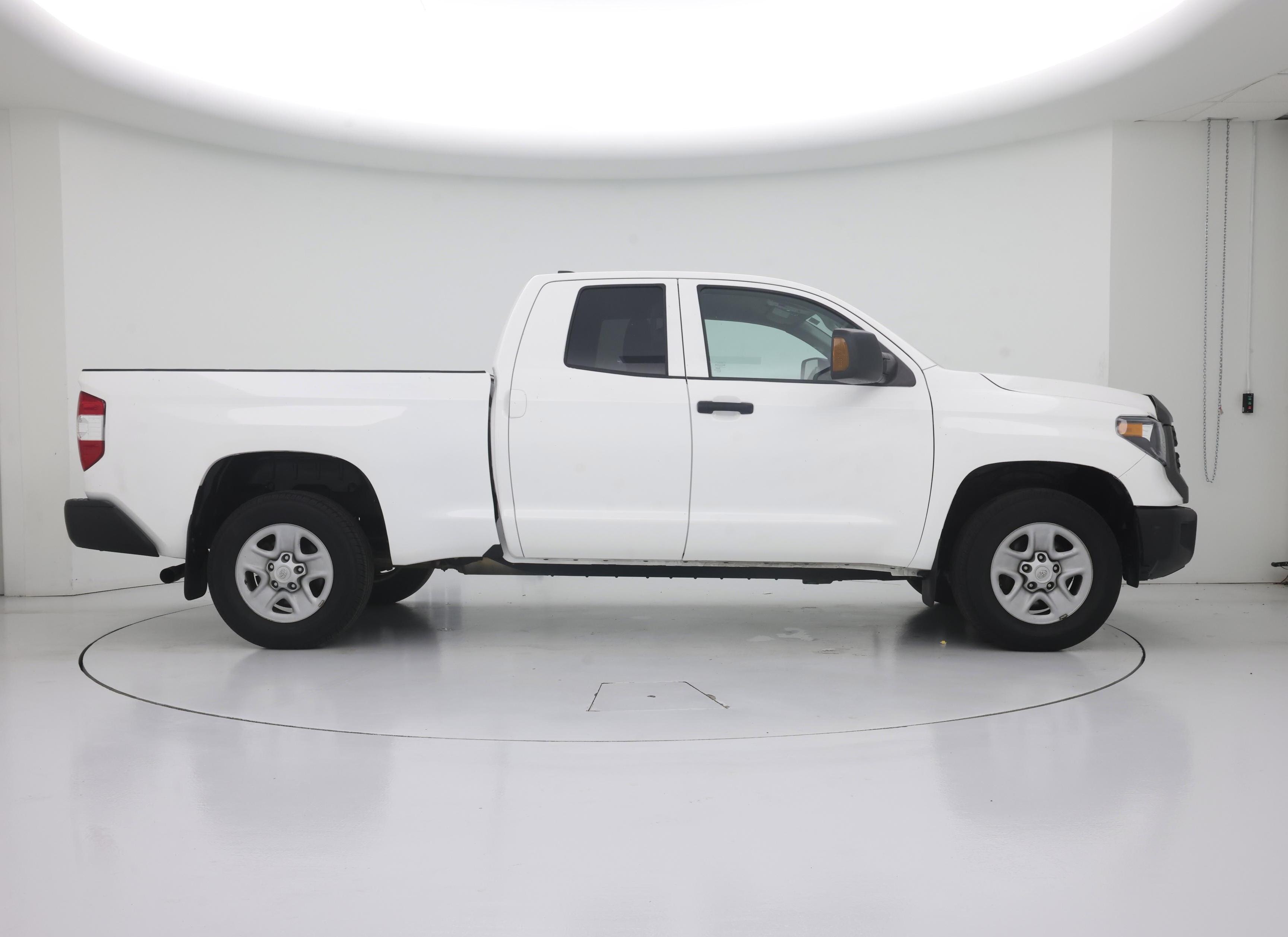 Thumbnail: 2021 Toyota Tundra - 7