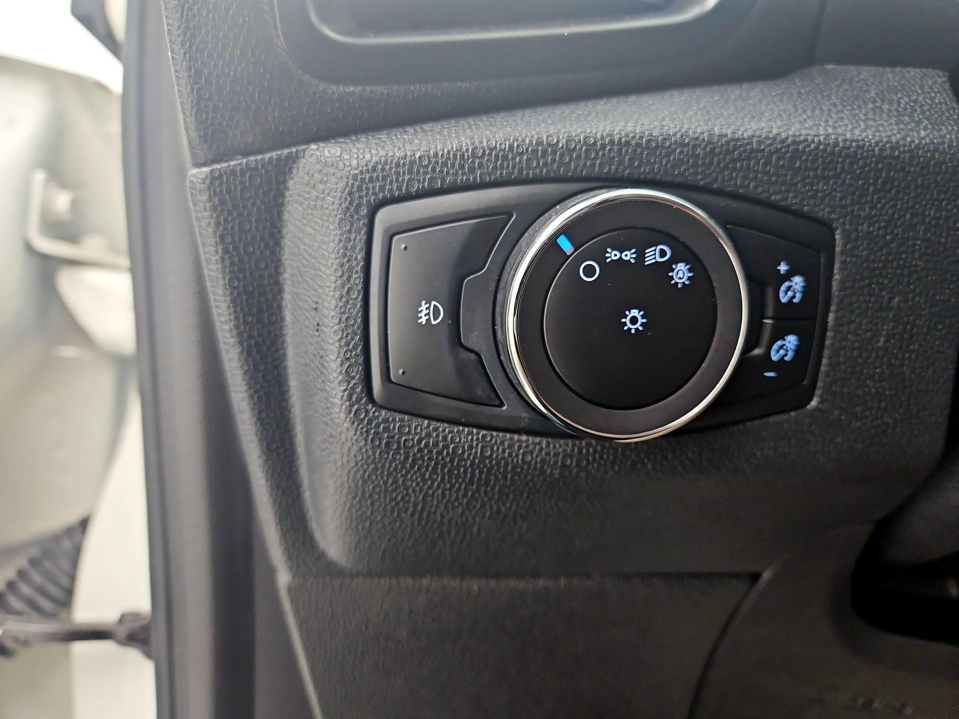Thumbnail: 2019 Ford EcoSport - 13