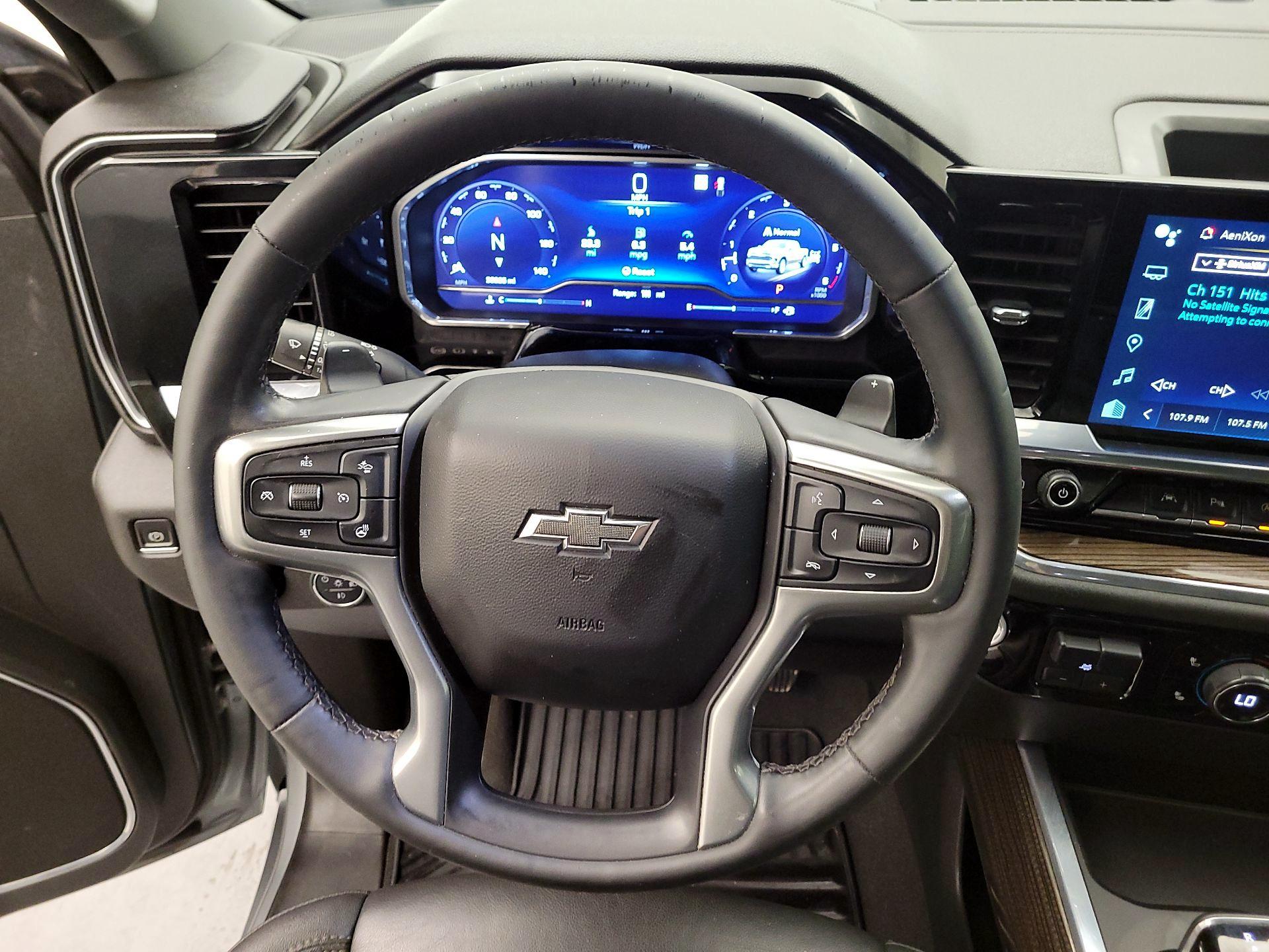 Thumbnail: 2023 Chevrolet Silverado 1500 - 10