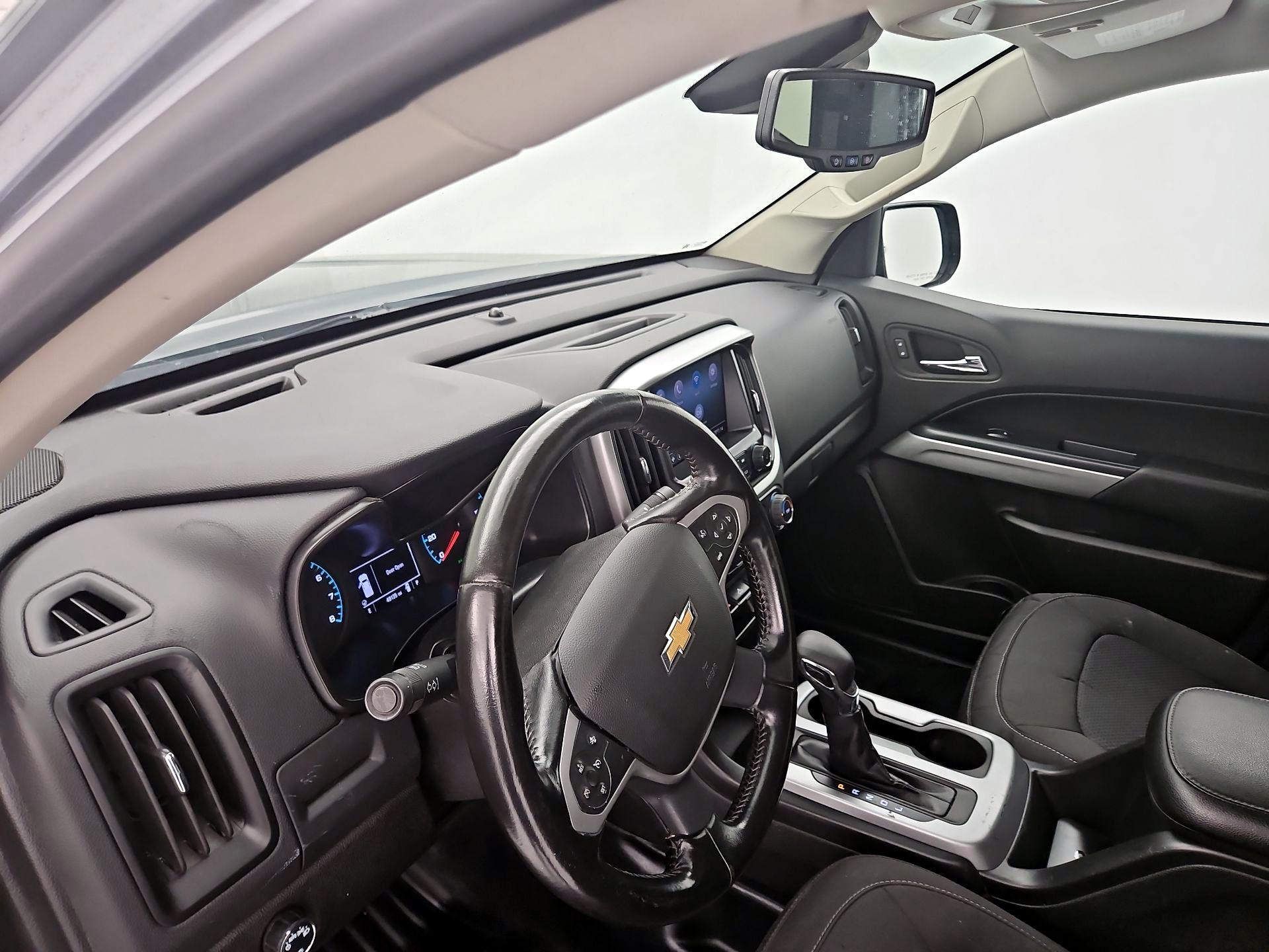 Thumbnail: 2022 Chevrolet Colorado - 9