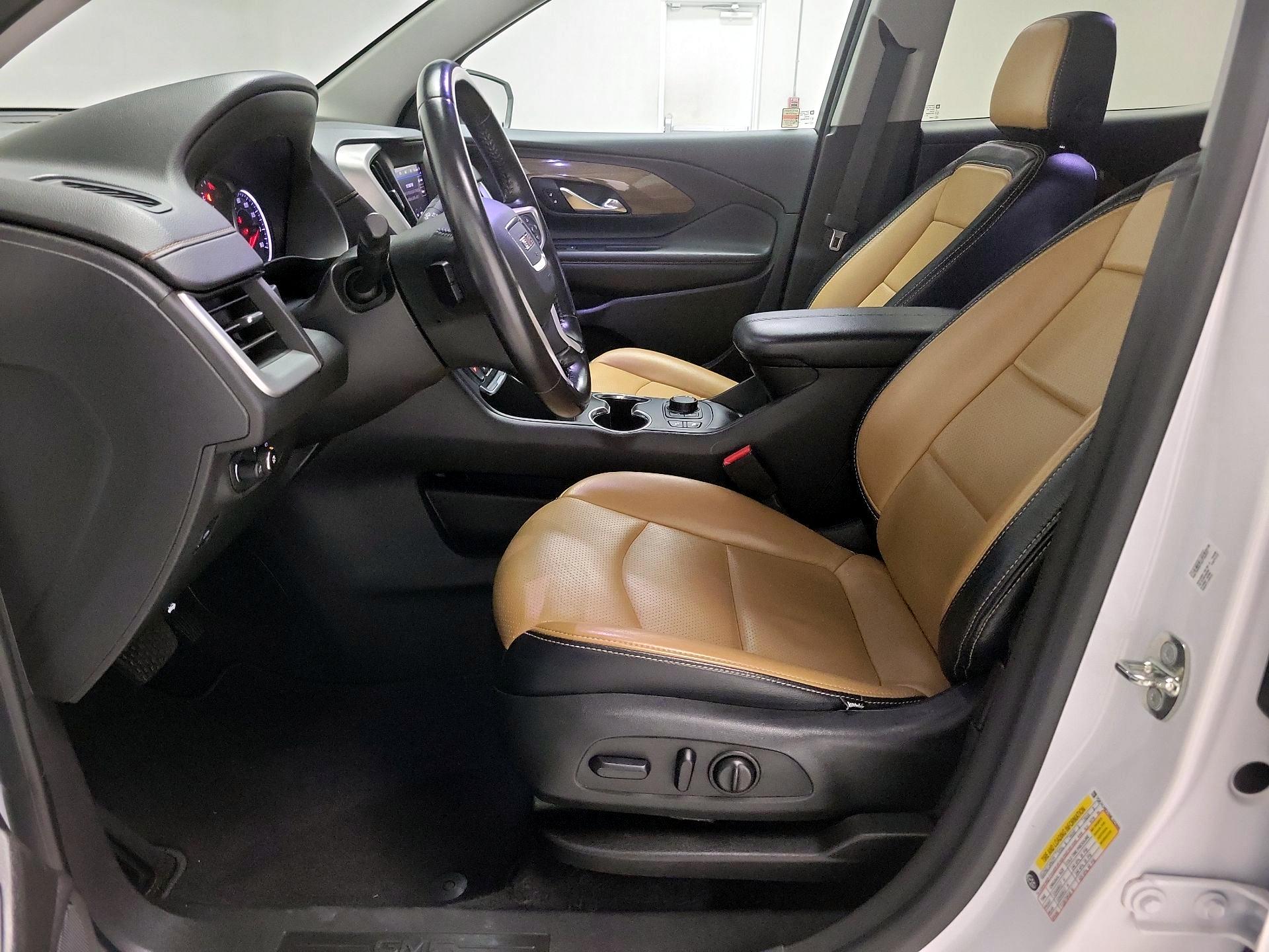 Thumbnail: 2021 GMC Terrain - 11