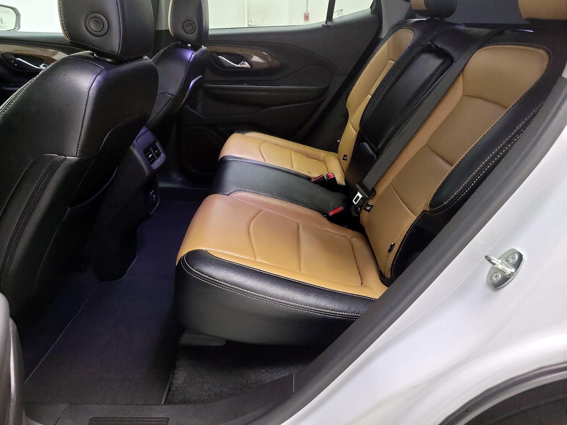 Thumbnail: 2021 GMC Terrain - 19