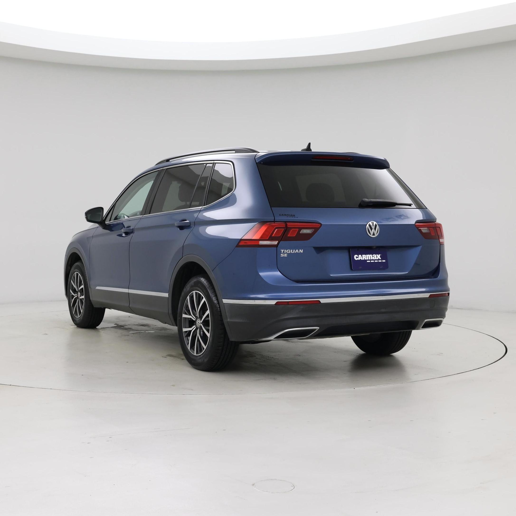 Thumbnail: 2020 Volkswagen Tiguan - 2