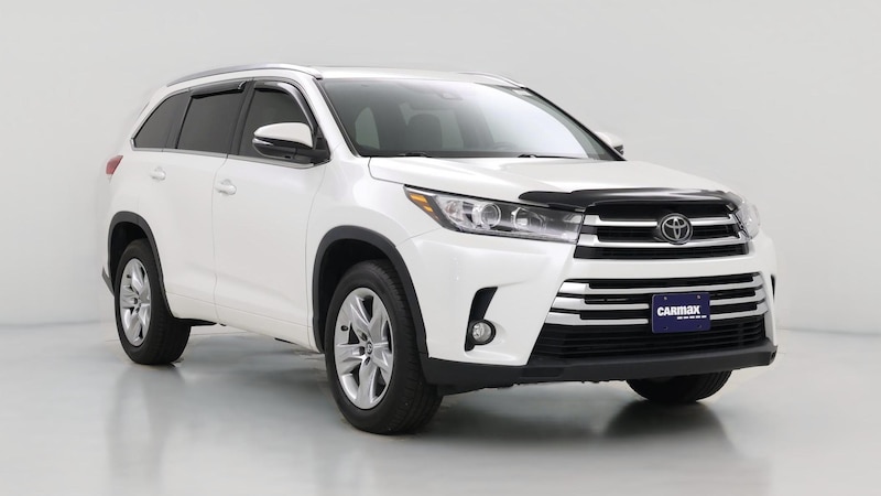 2017 Toyota Highlander Limited Hero Image