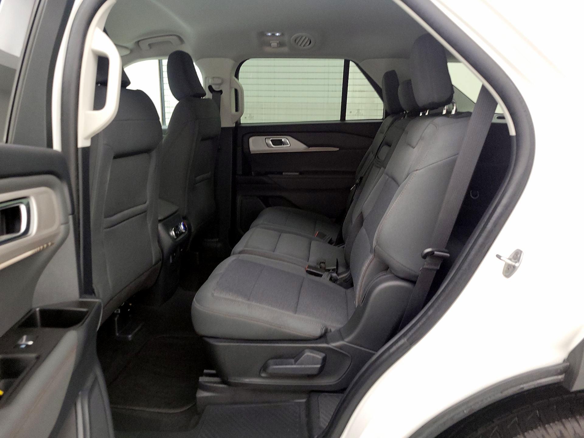 Thumbnail: 2025 Ford Explorer - 20