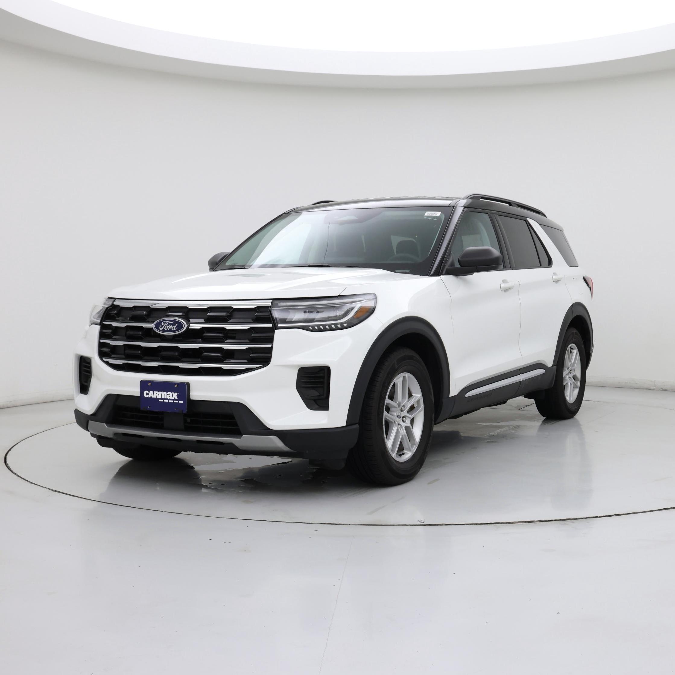 Thumbnail: 2025 Ford Explorer - 4