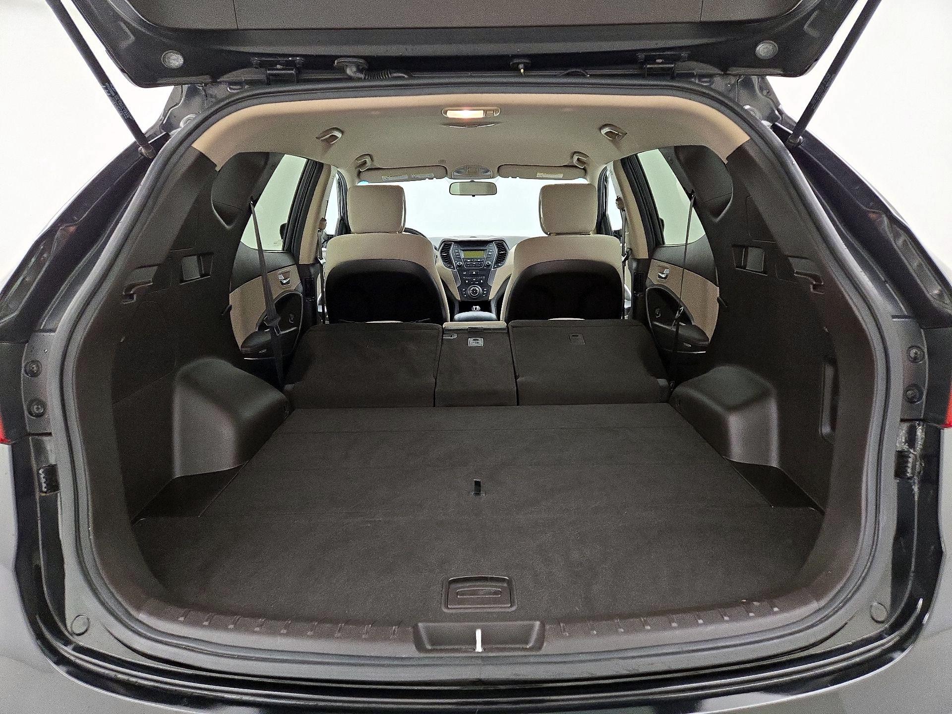 Thumbnail: 2016 Hyundai Santa Fe - 20