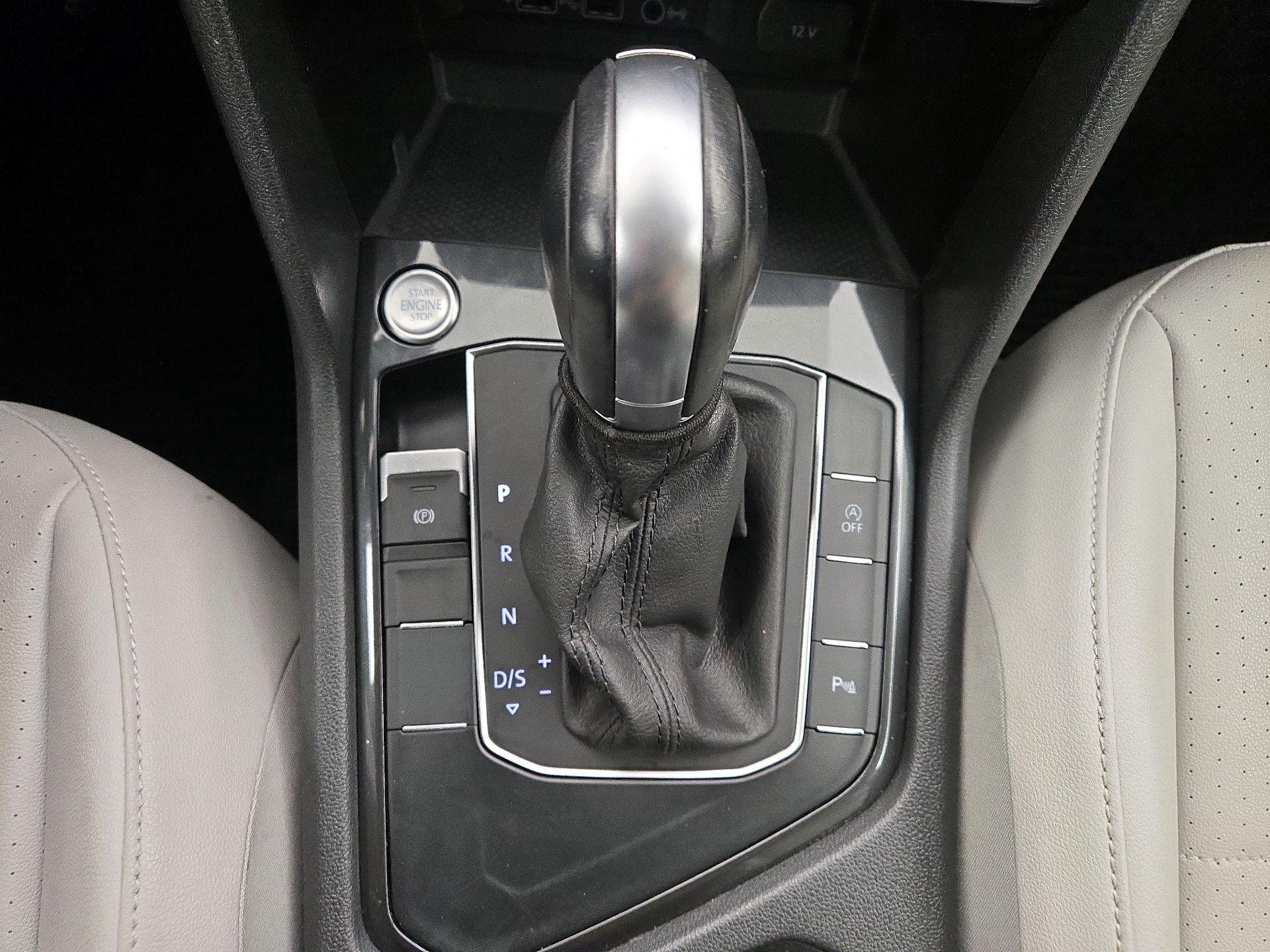 Thumbnail: 2019 Volkswagen Tiguan - 18