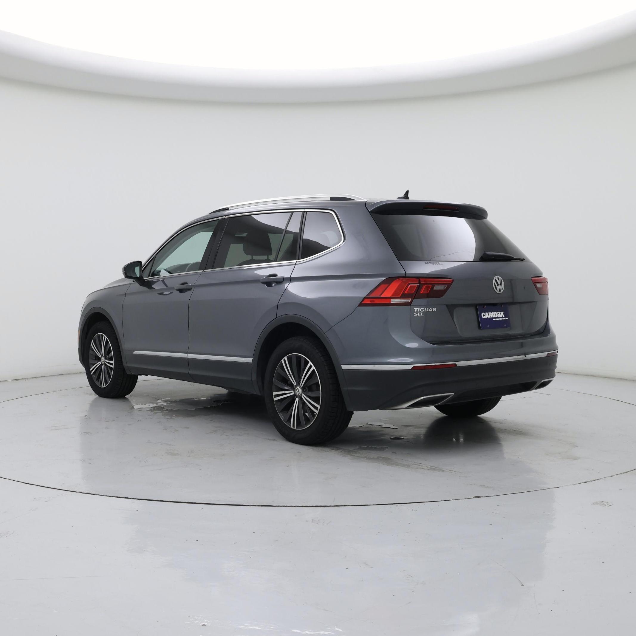 Thumbnail: 2019 Volkswagen Tiguan - 2