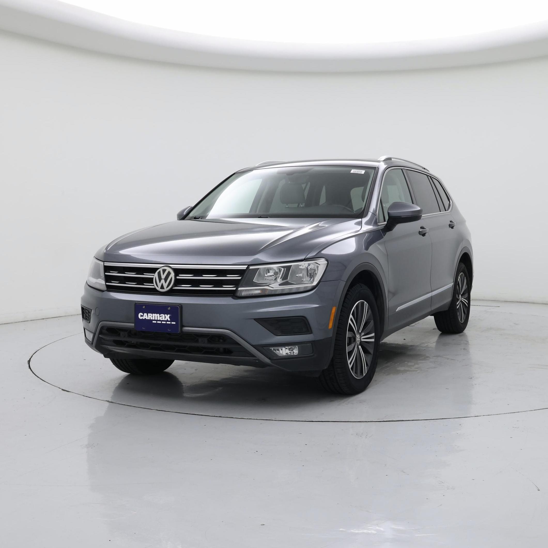 Thumbnail: 2019 Volkswagen Tiguan - 4