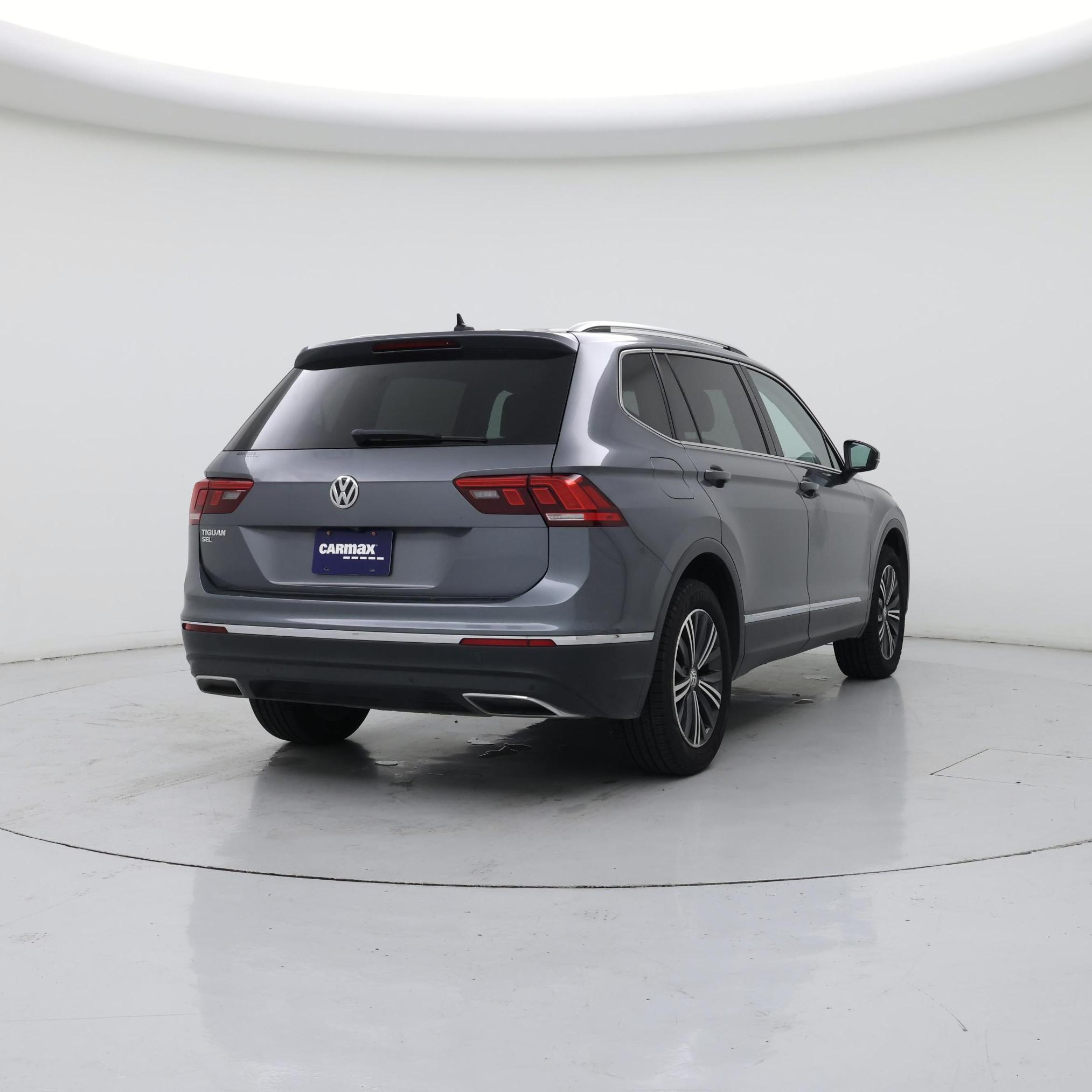 Thumbnail: 2019 Volkswagen Tiguan - 8