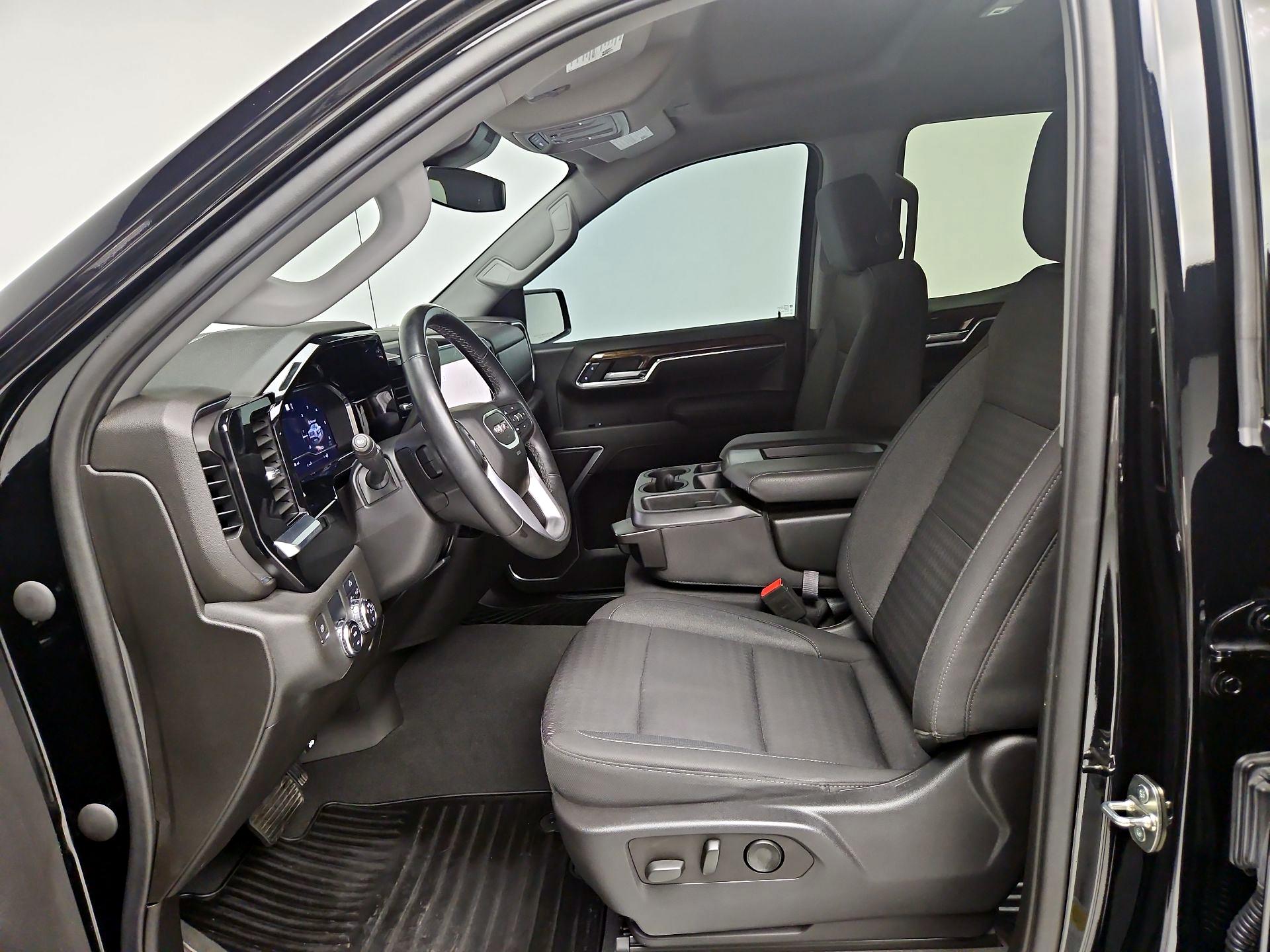 Thumbnail: 2023 GMC Sierra 1500 - 11