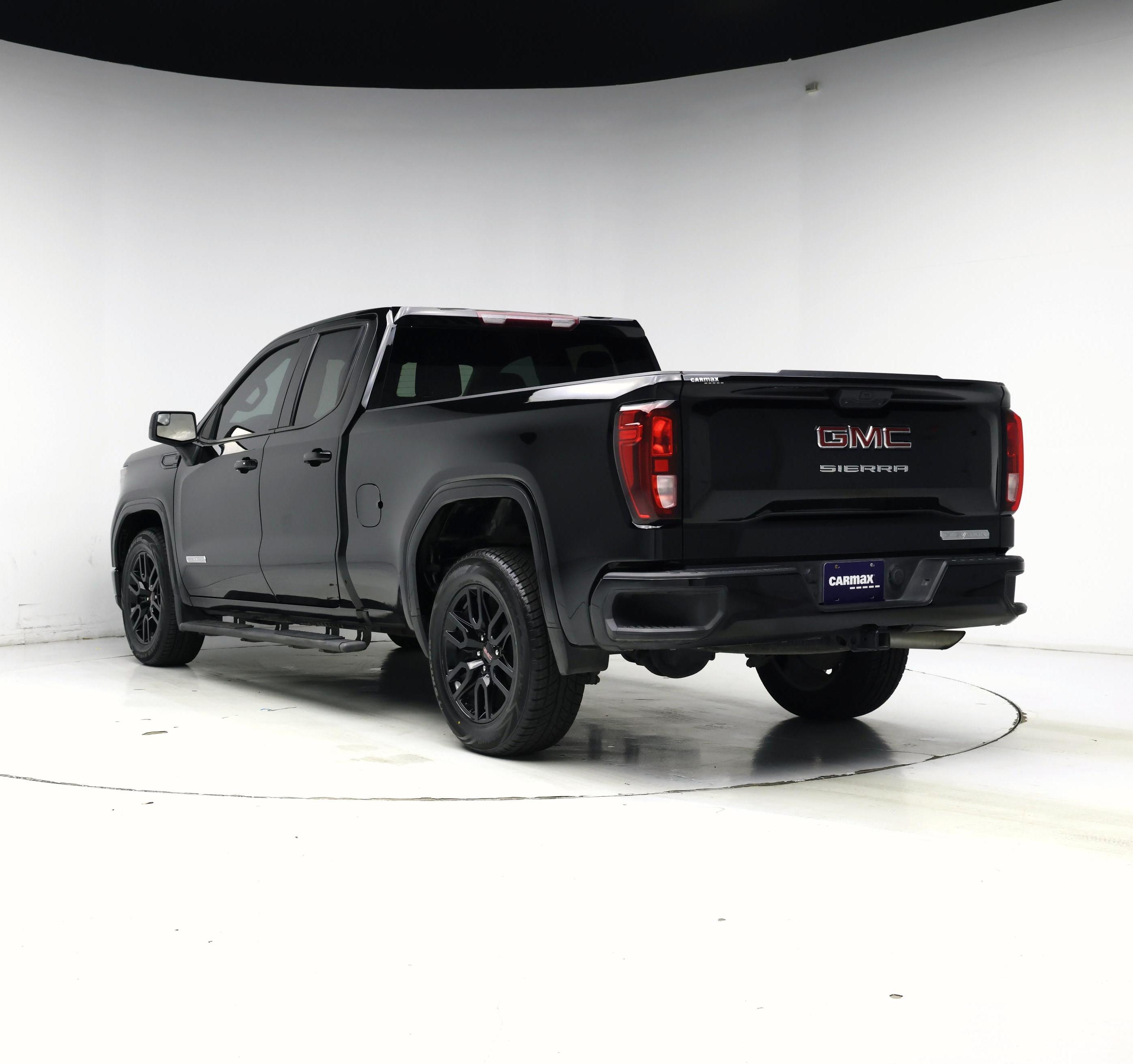 Thumbnail: 2023 GMC Sierra 1500 - 2