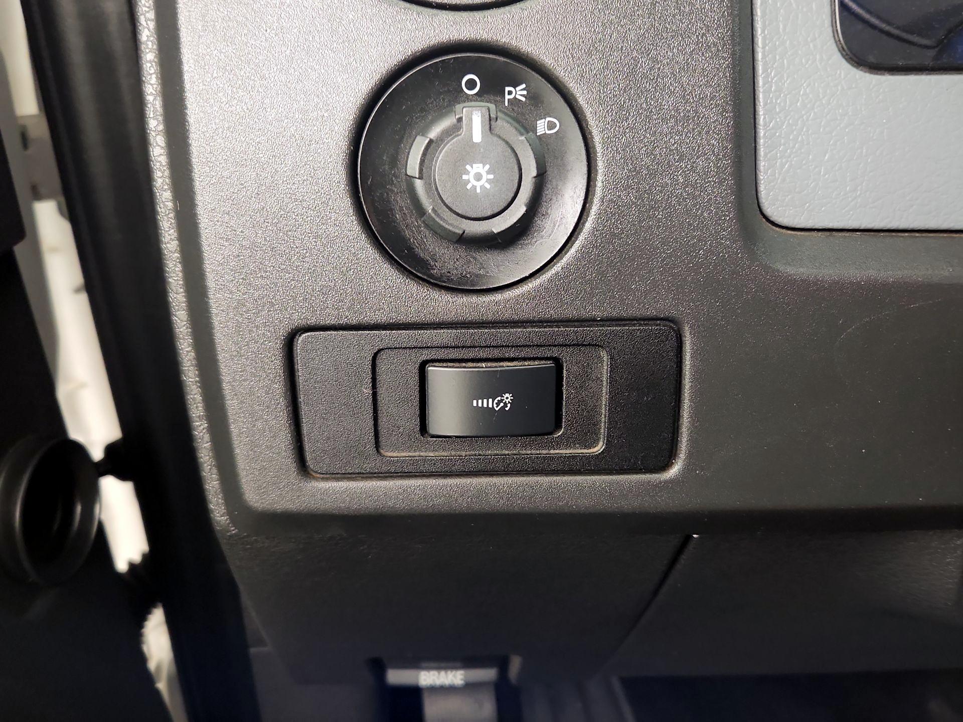 Thumbnail: 2014 Ford F-150 - 13