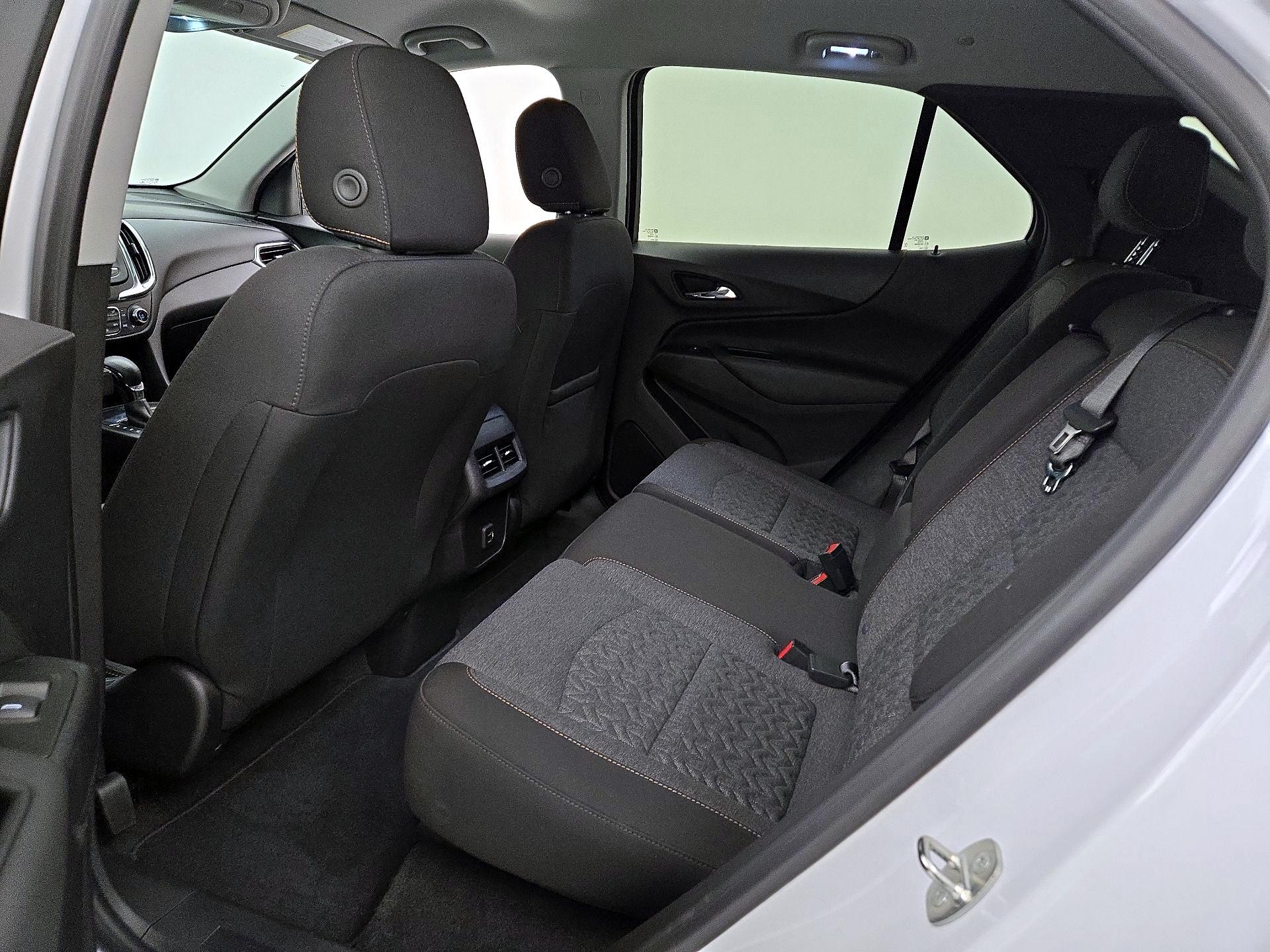Thumbnail: 2022 Chevrolet Equinox - 19