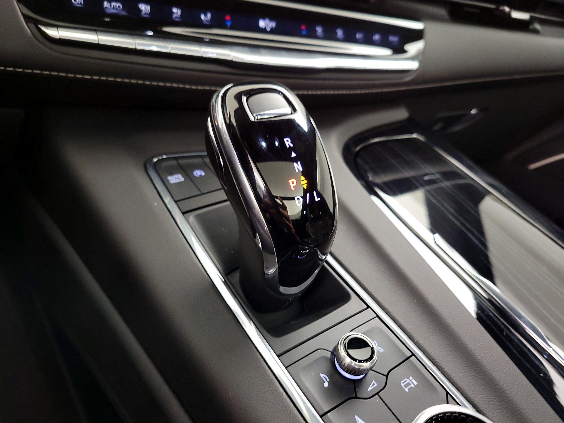 Thumbnail: 2024 Cadillac Escalade - 18