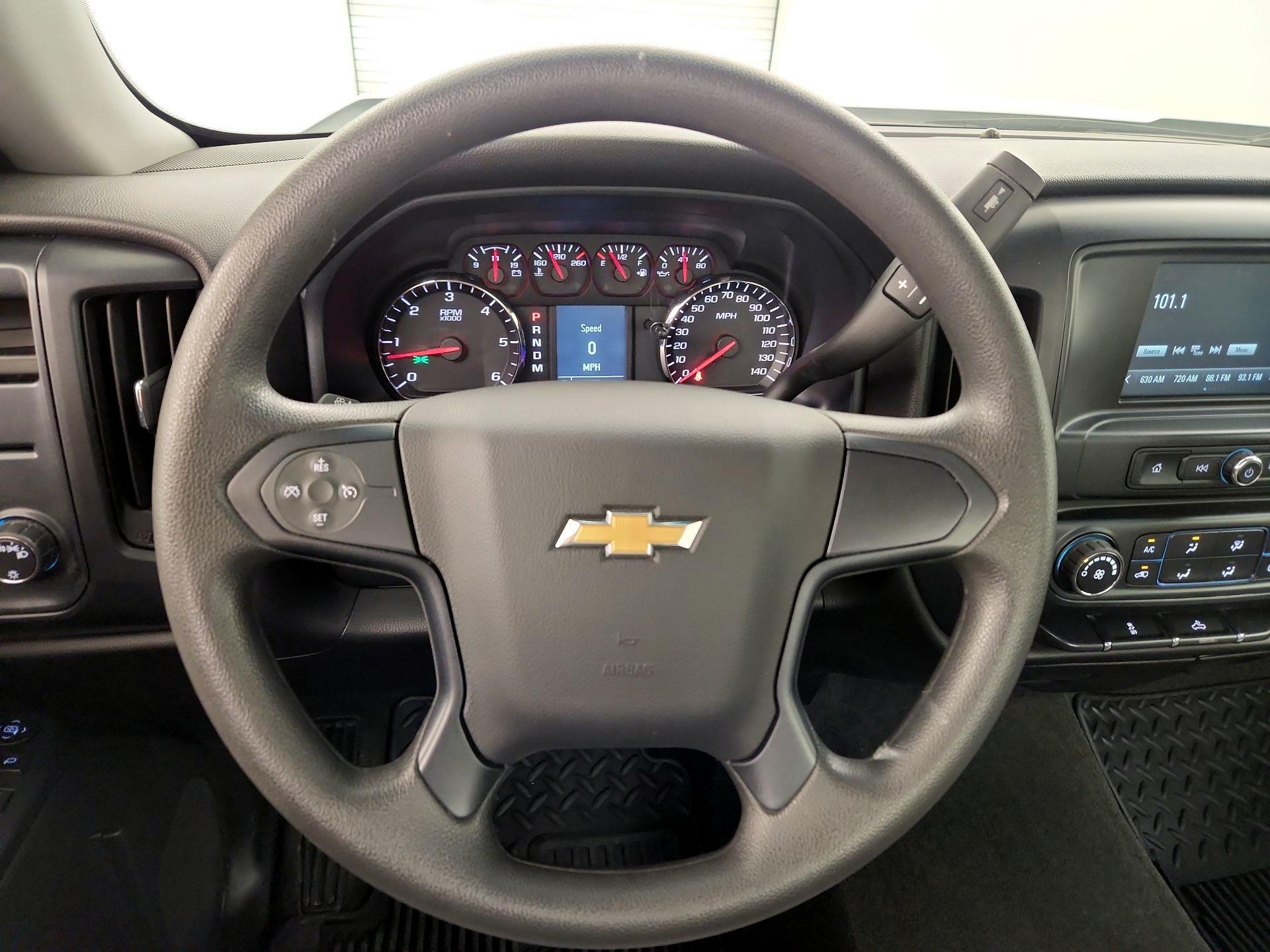 Thumbnail: 2016 Chevrolet Silverado 1500 - 10