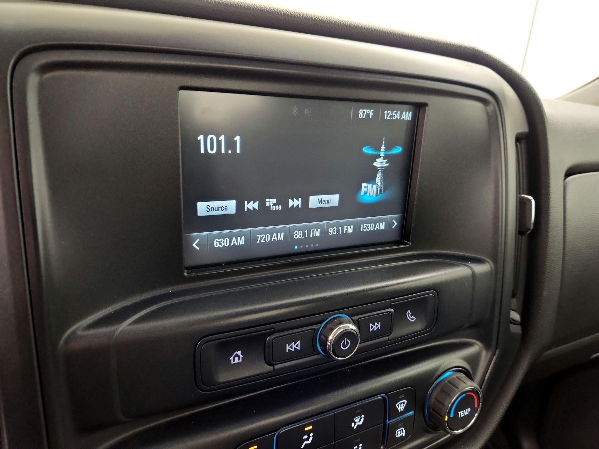 Thumbnail: 2016 Chevrolet Silverado 1500 - 14