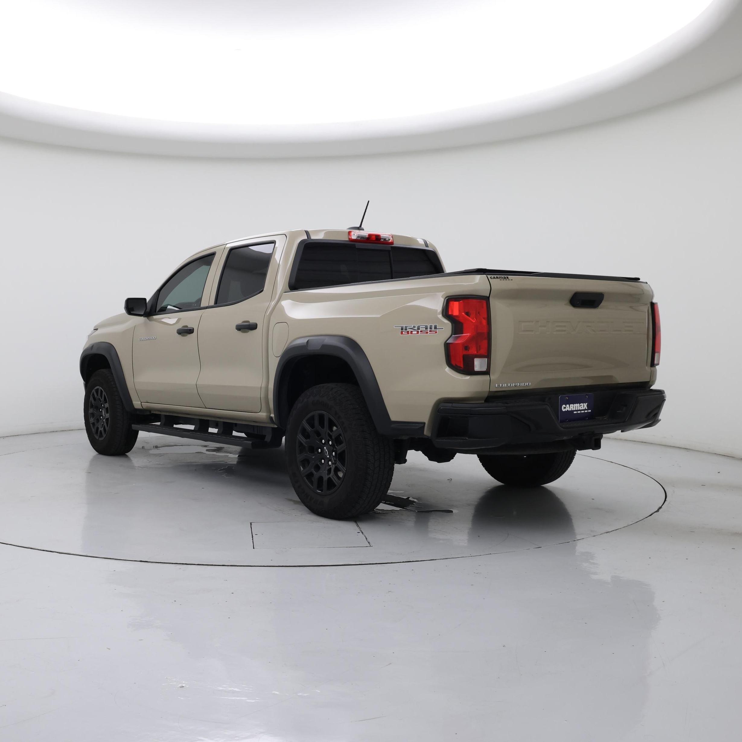 Thumbnail: 2024 Chevrolet Colorado - 2