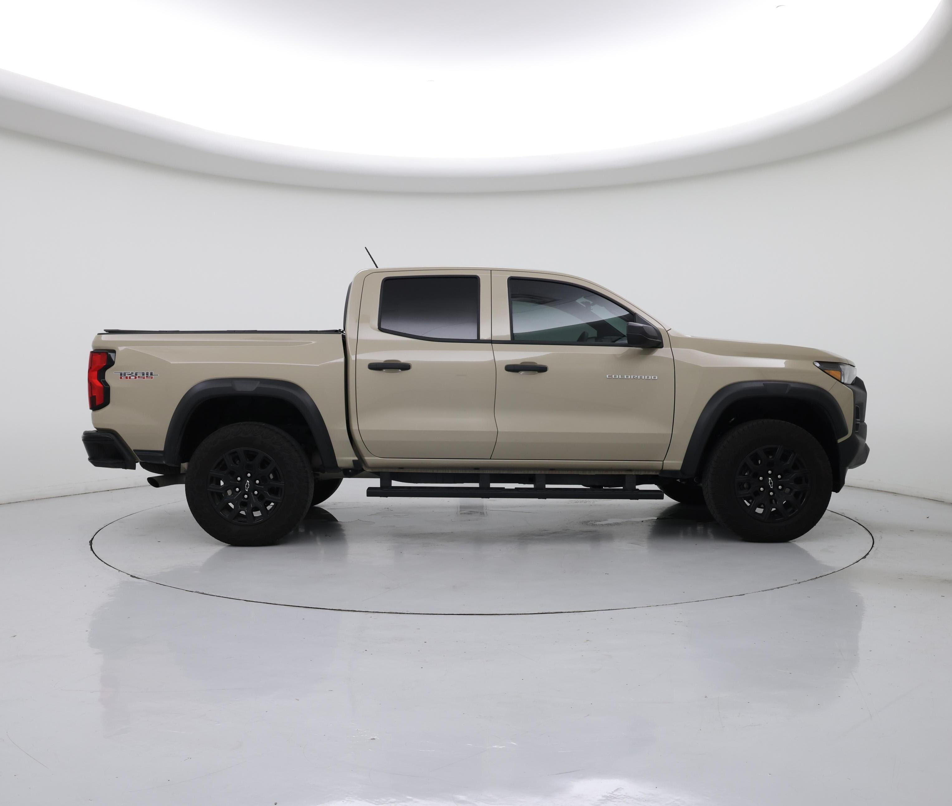 Thumbnail: 2024 Chevrolet Colorado - 7