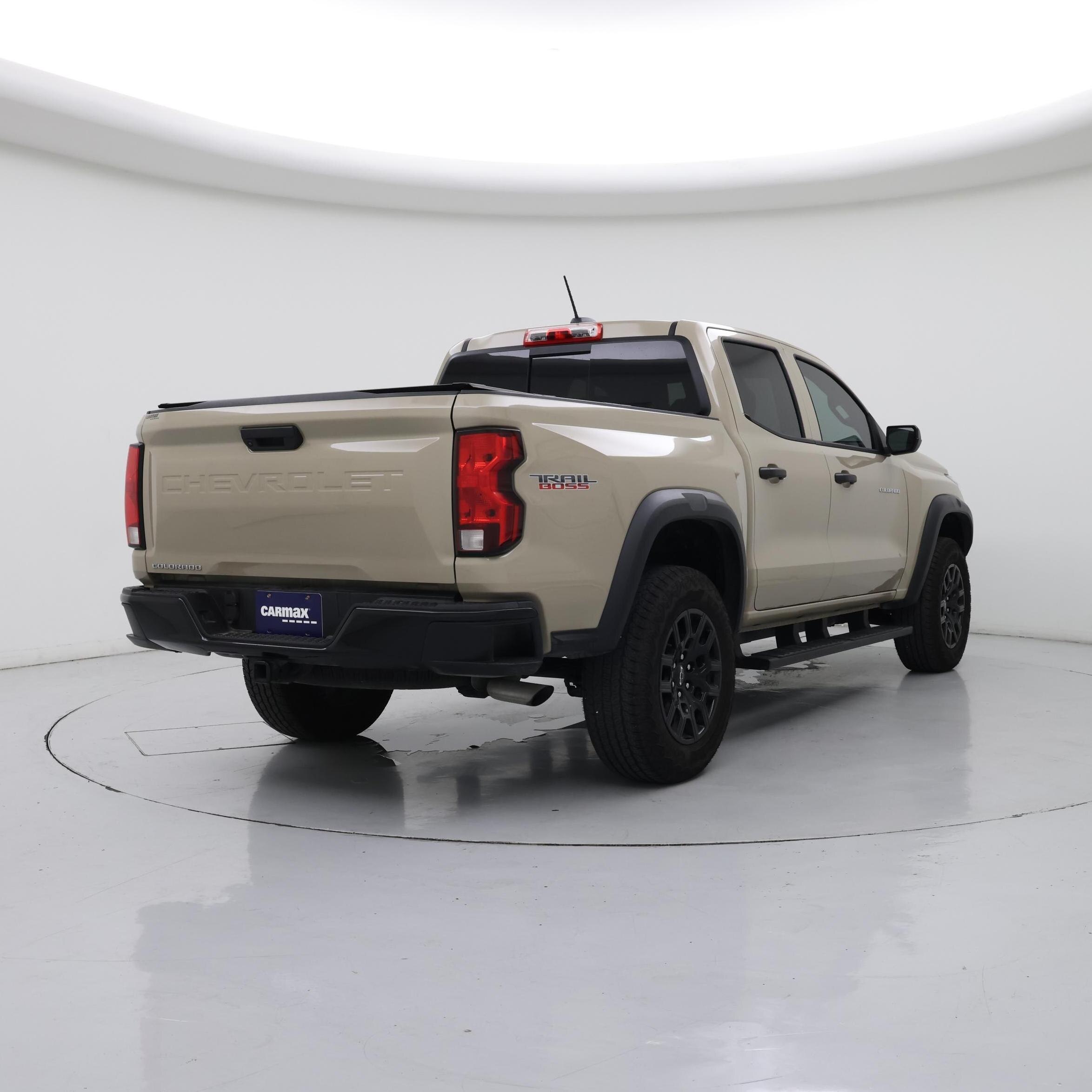 Thumbnail: 2024 Chevrolet Colorado - 8