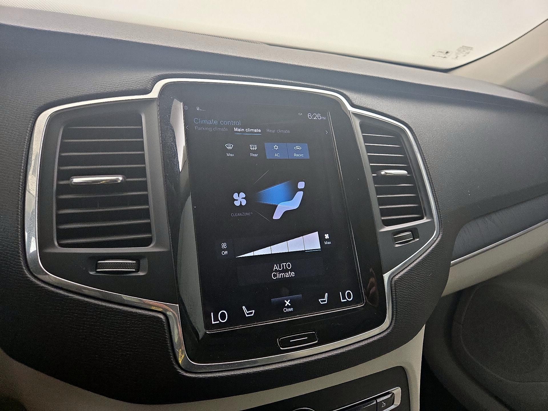 Thumbnail: 2020 Volvo XC90 - 17