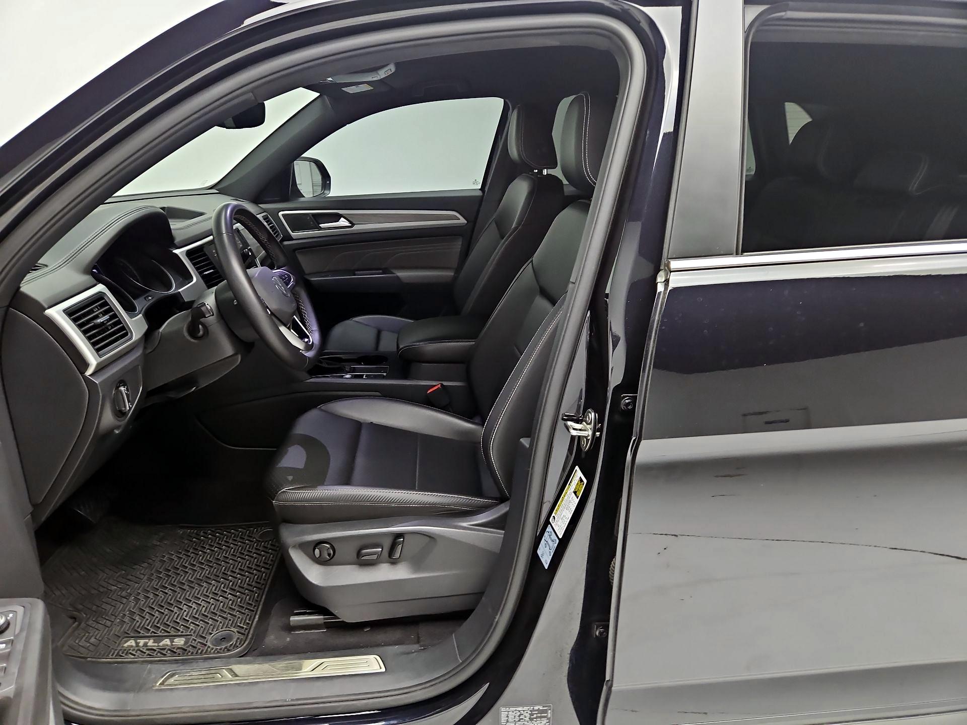 Thumbnail: 2021 Volkswagen Atlas - 11