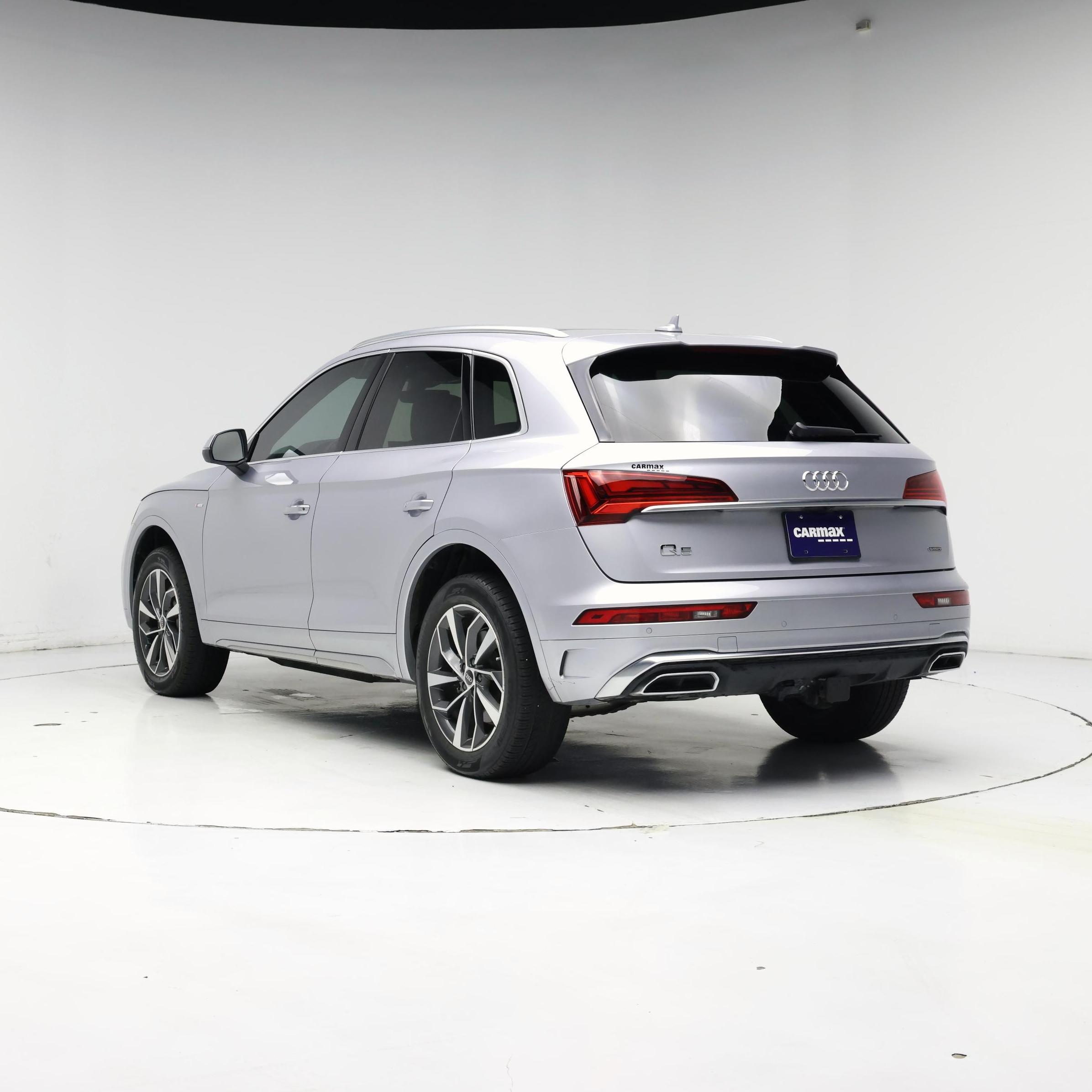 Thumbnail: 2022 Audi Q5 - 2