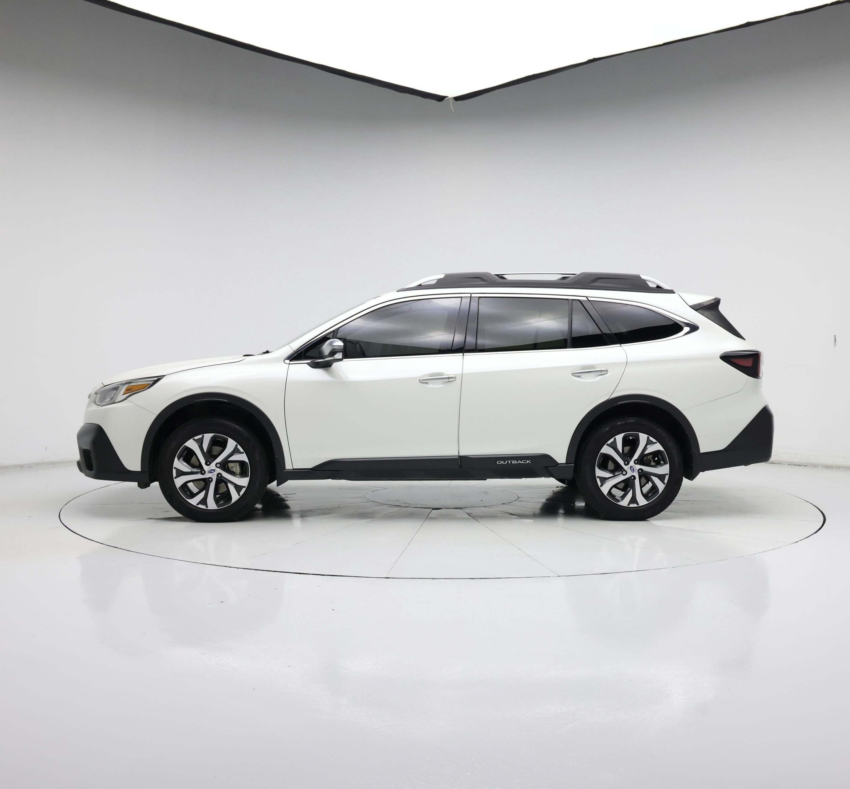Thumbnail: 2022 Subaru Outback - 3