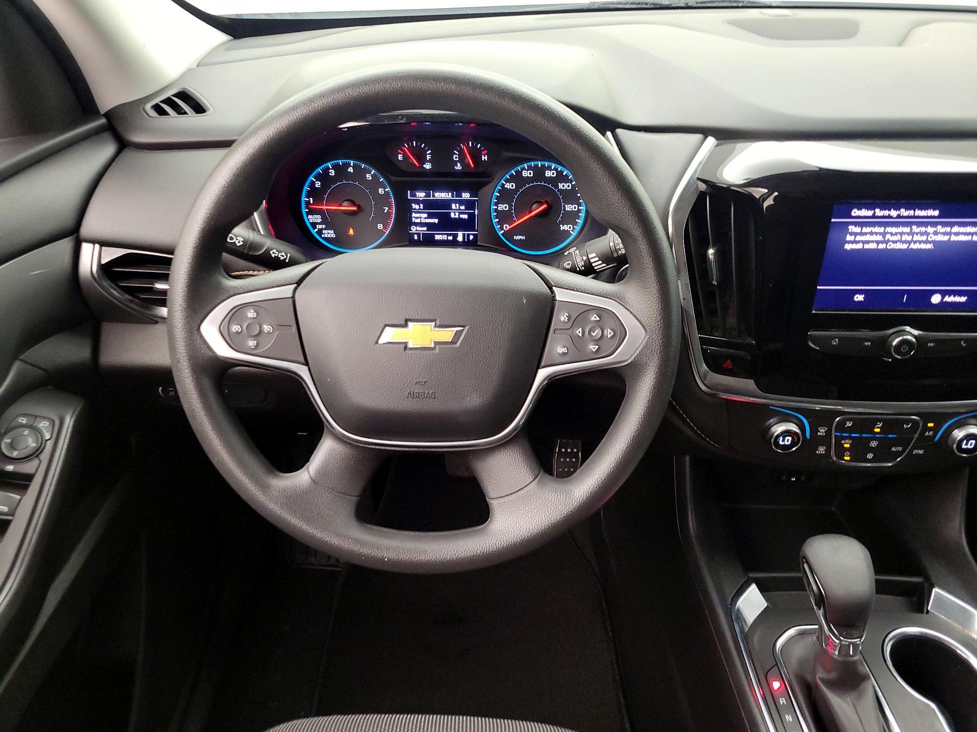 Thumbnail: 2021 Chevrolet Traverse - 10