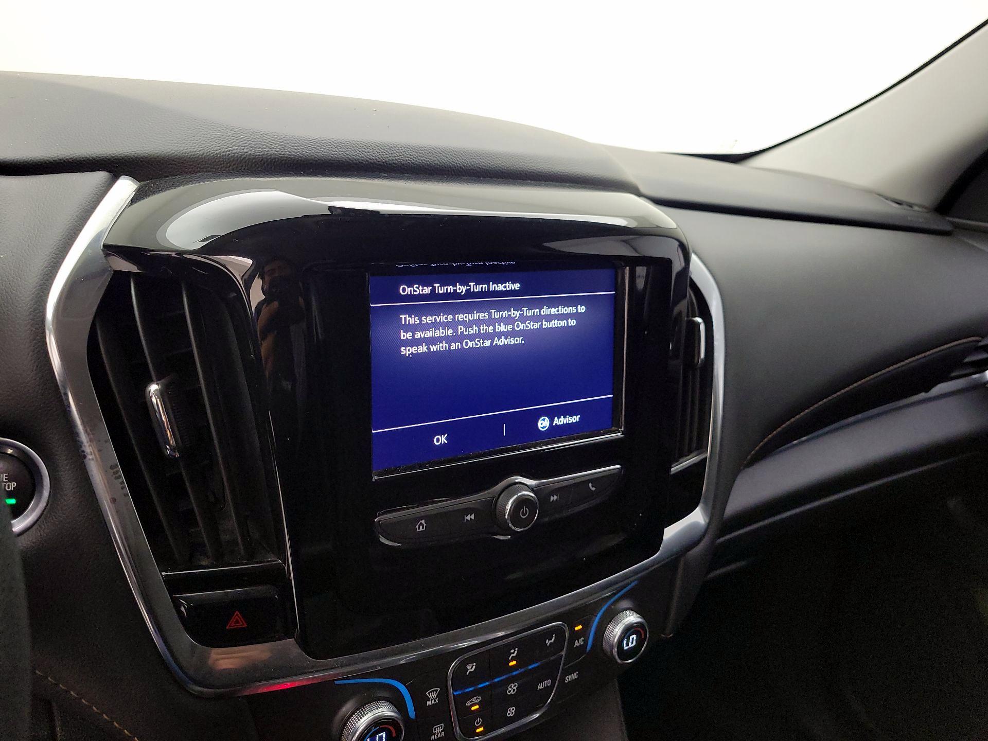 Thumbnail: 2021 Chevrolet Traverse - 14