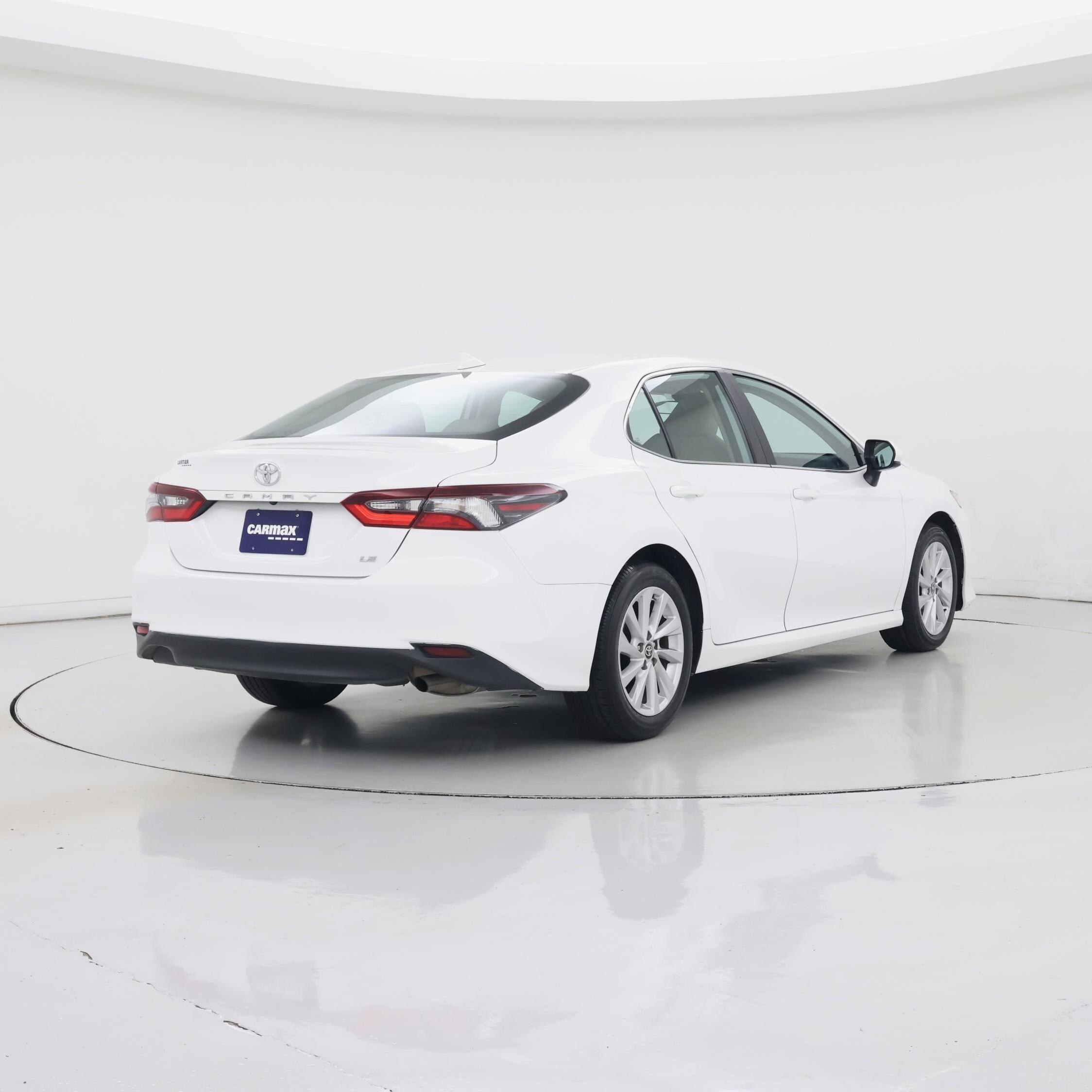 Thumbnail: 2024 Toyota Camry - 8