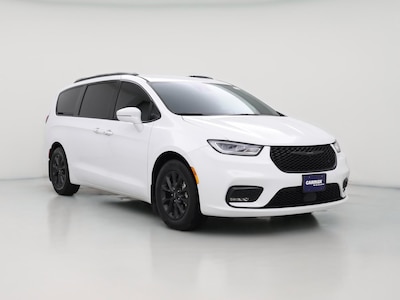 2022 Chrysler Pacifica Touring -
                  Pharr, TX