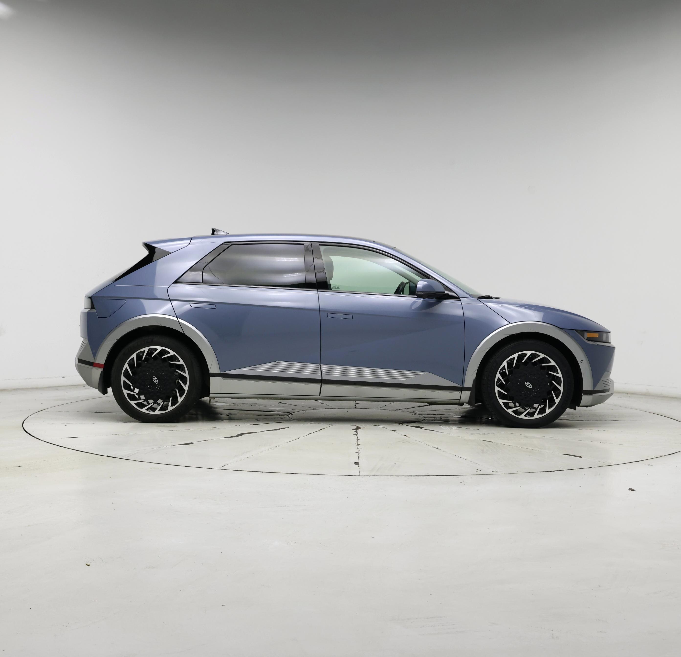 Thumbnail: 2023 Hyundai Ioniq 5 - 7