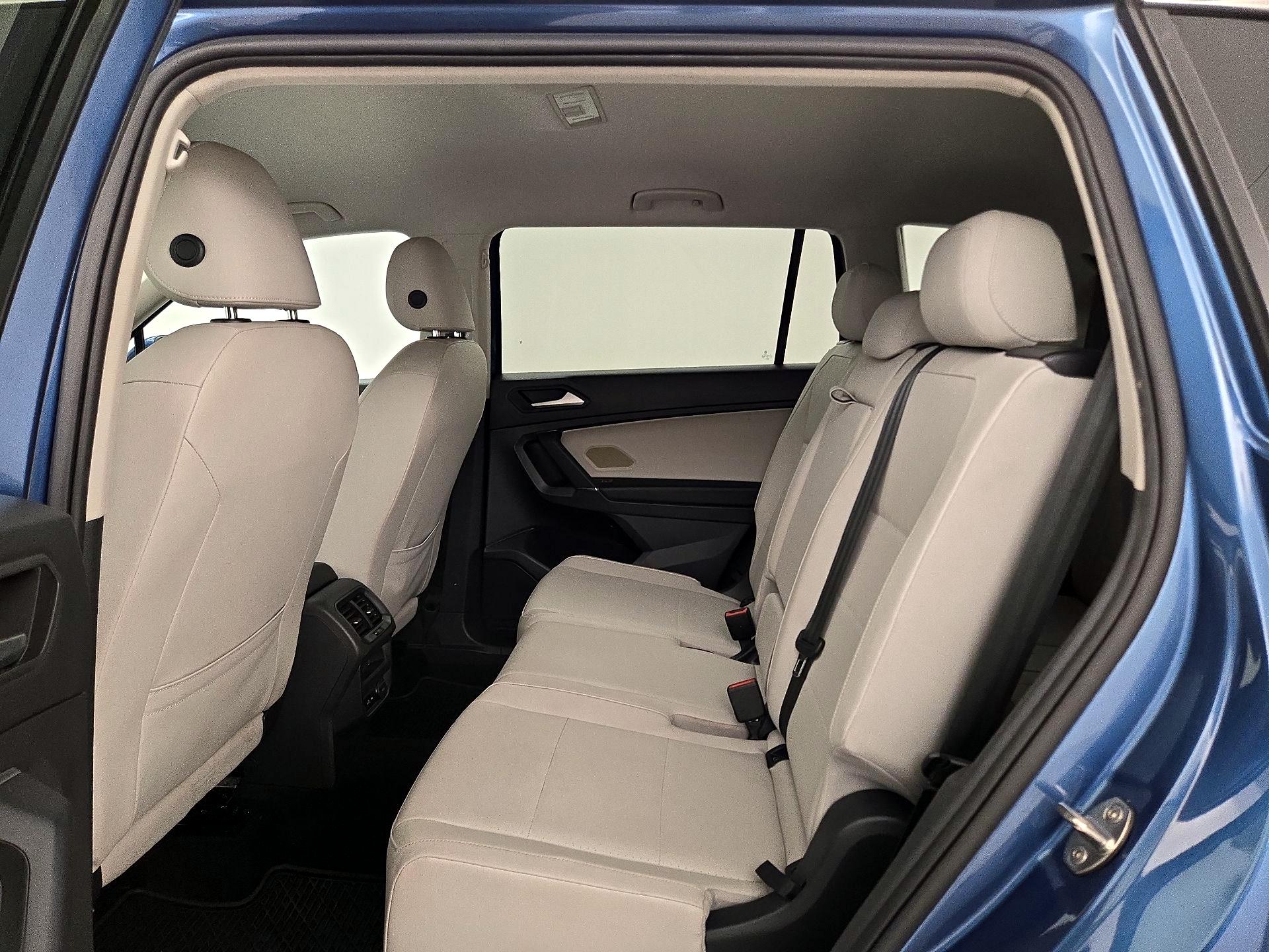 Thumbnail: 2020 Volkswagen Tiguan - 19